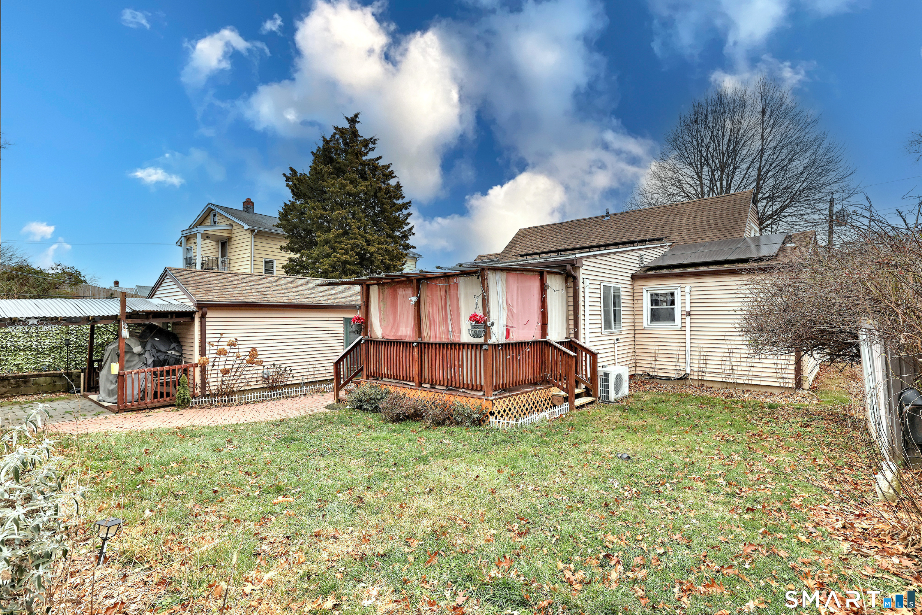 Homes for sale in Bridgeport, CT | 316 Goldenrod Ave, Bridgeport, CT 06606 | MLS# 24143878