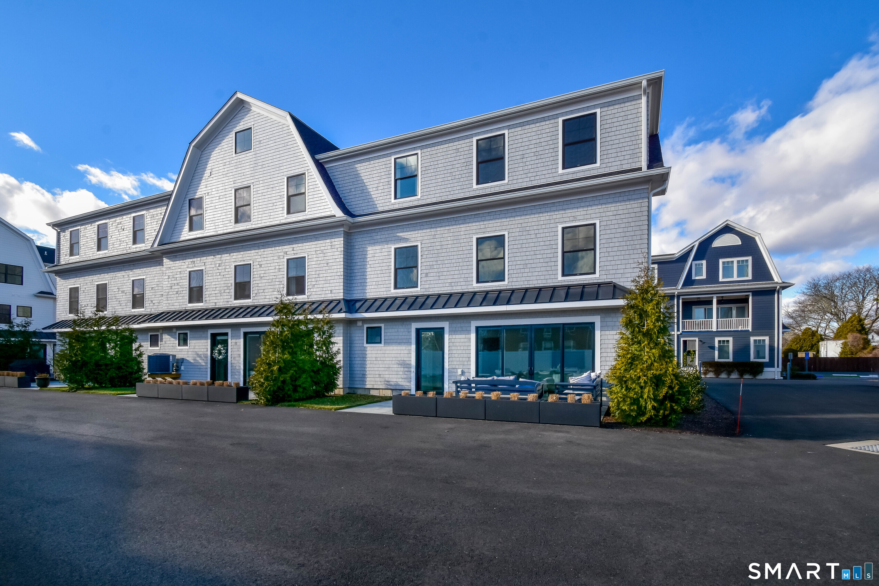 Homes for sale in Fairfield, CT | 345 Reef Rd #B6, Fairfield, CT 06824 | MLS# 24140591