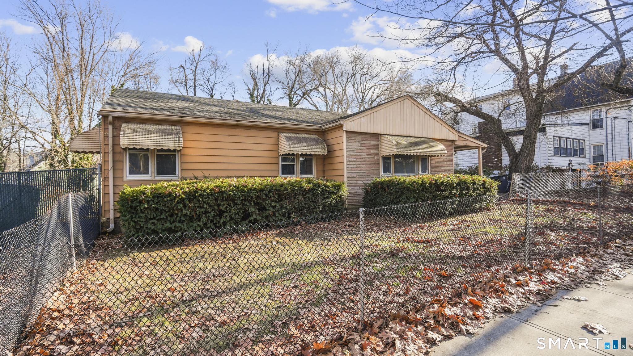 Homes for sale in New Haven, CT | 247 Fairmont Ave, New Haven, CT 06513 | MLS# 24144760