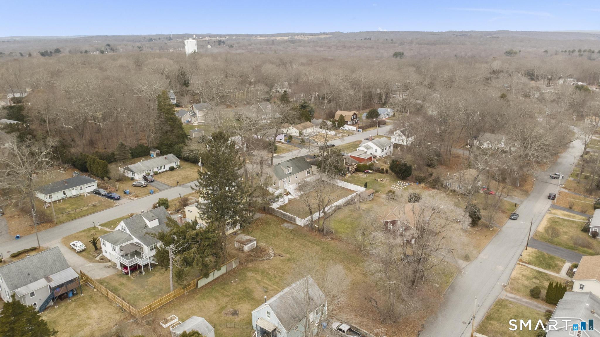 Homes for sale in Norwich, CT | 61 Flyers Dr, Norwich, CT 06360 | MLS# 24145121