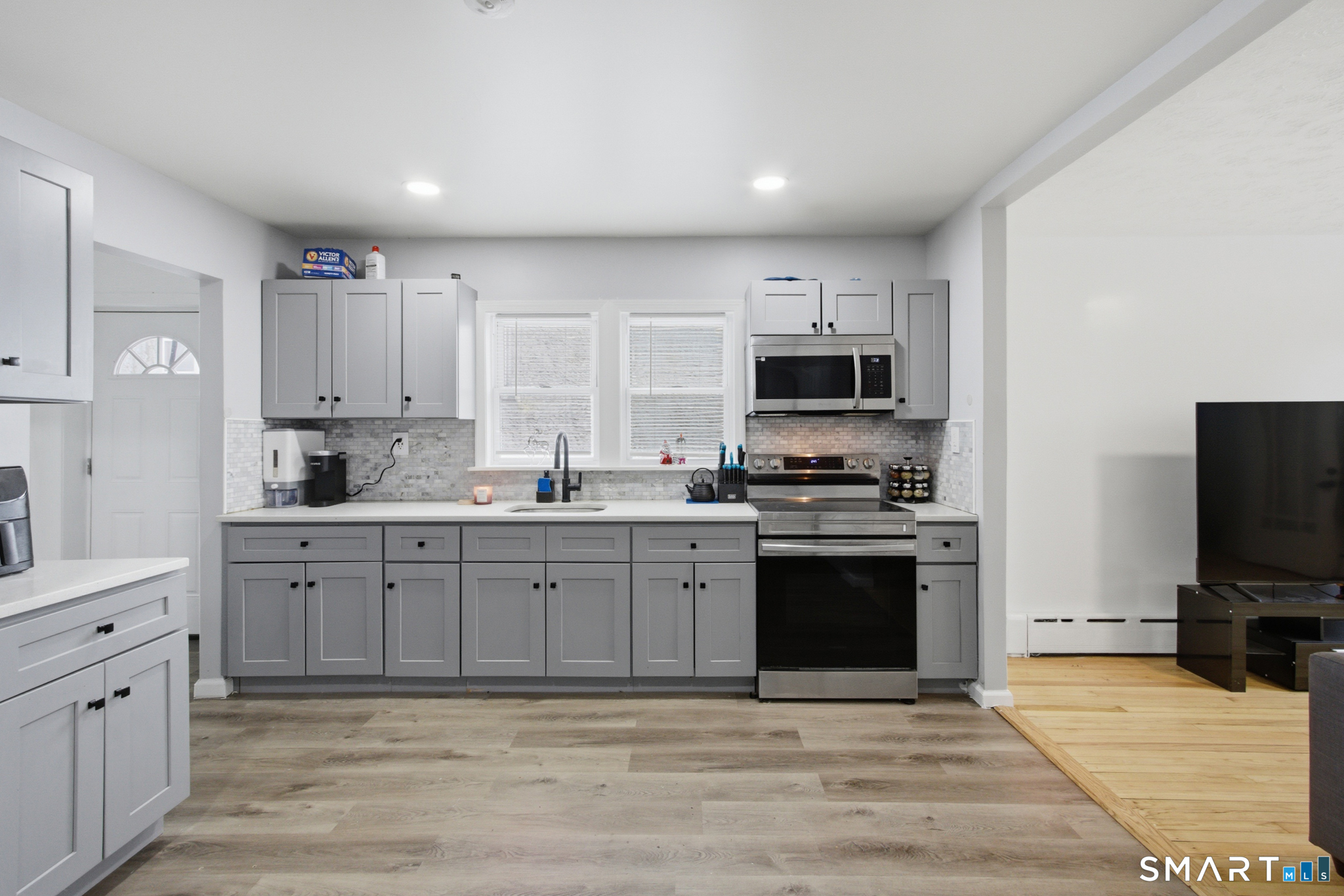 Homes for sale in Waterbury, CT | 590 N Walnut St, Waterbury, CT 06704 | MLS# 24145135