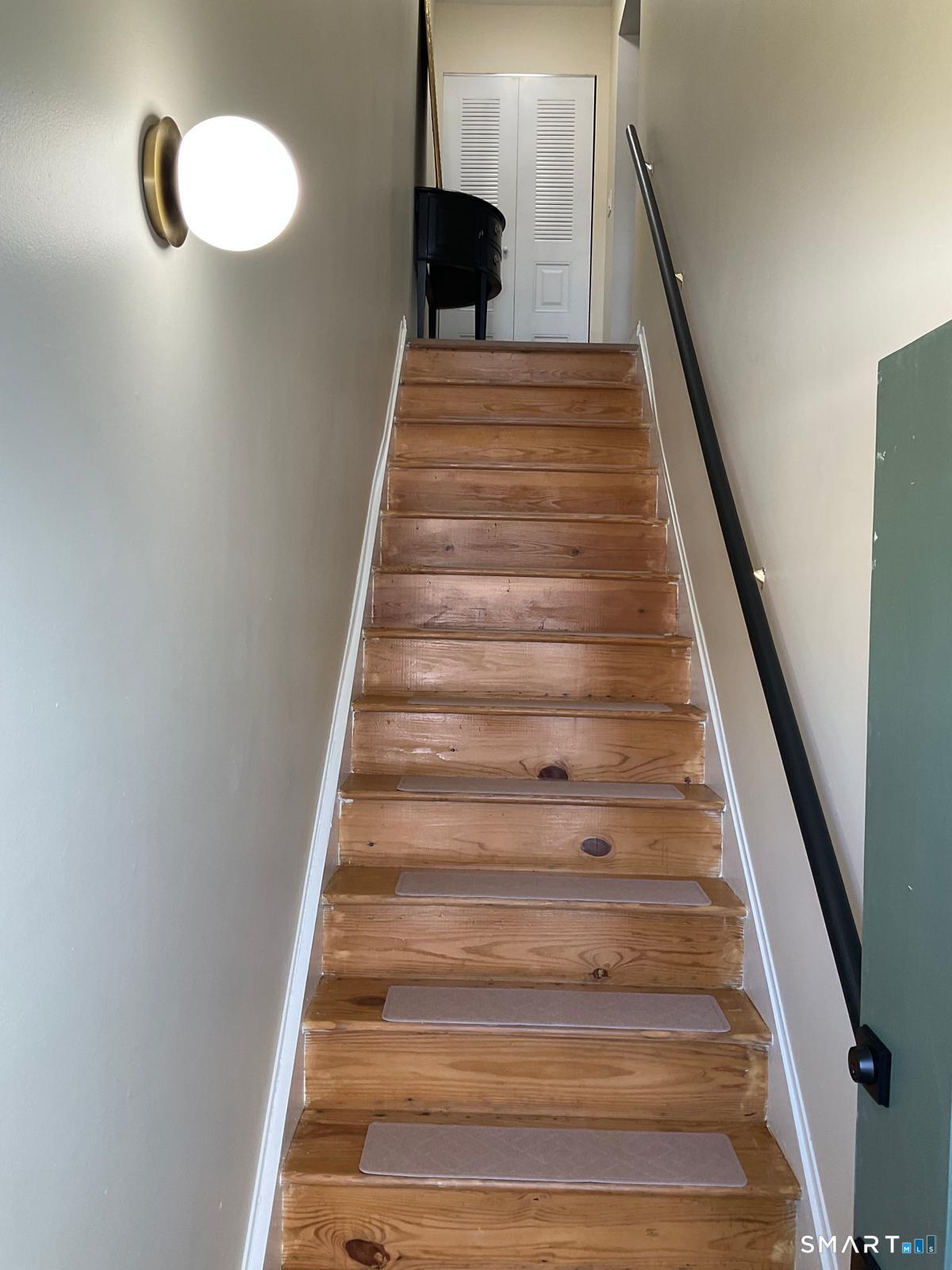 Homes for sale in New Haven, CT | 467 Whalley Ave #APT L, New Haven, CT 06511 | MLS# 24145148