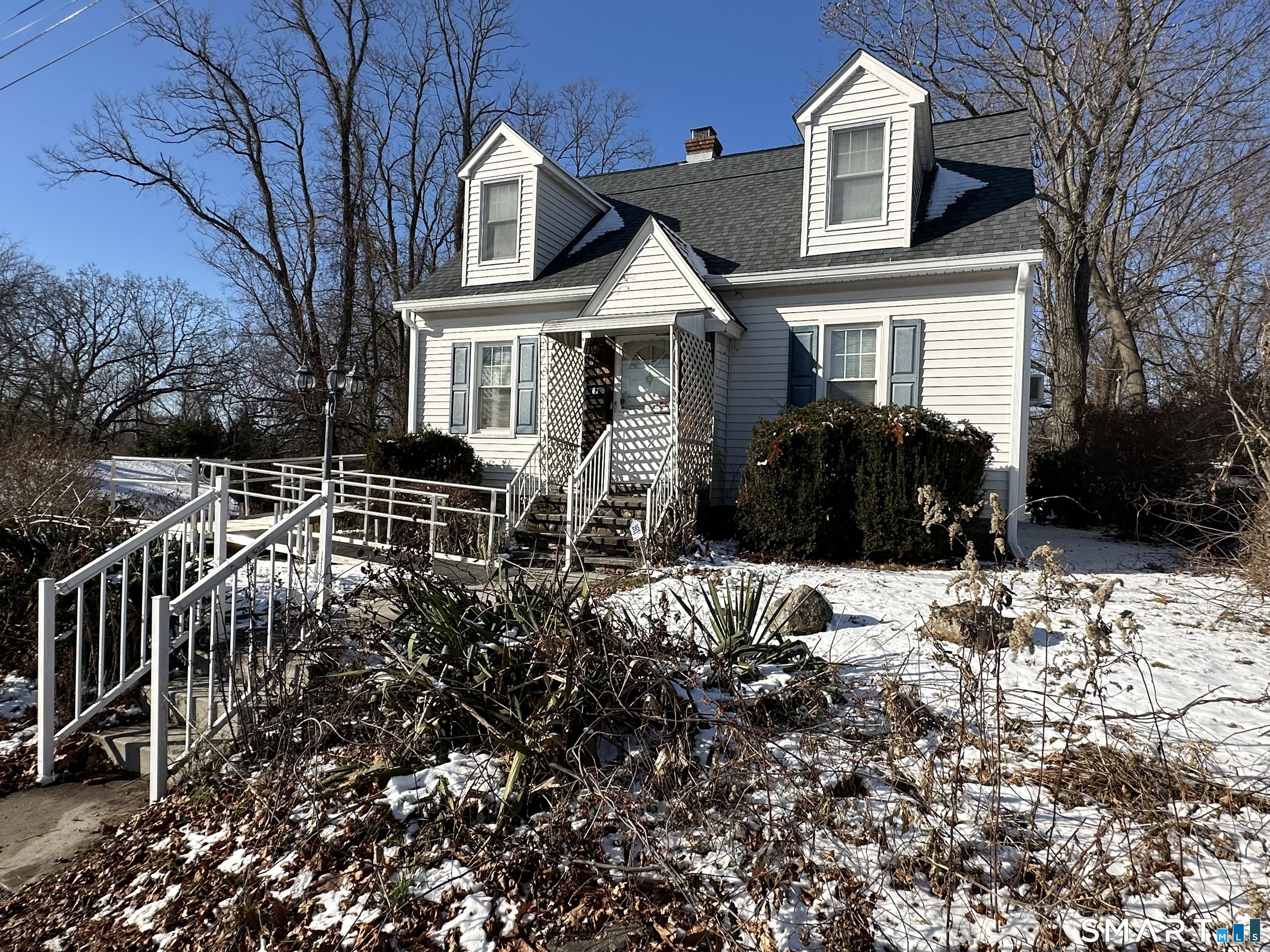 Homes for sale in Waterbury, CT | 67 Clover St, Waterbury, CT 06706 | MLS# 24145093