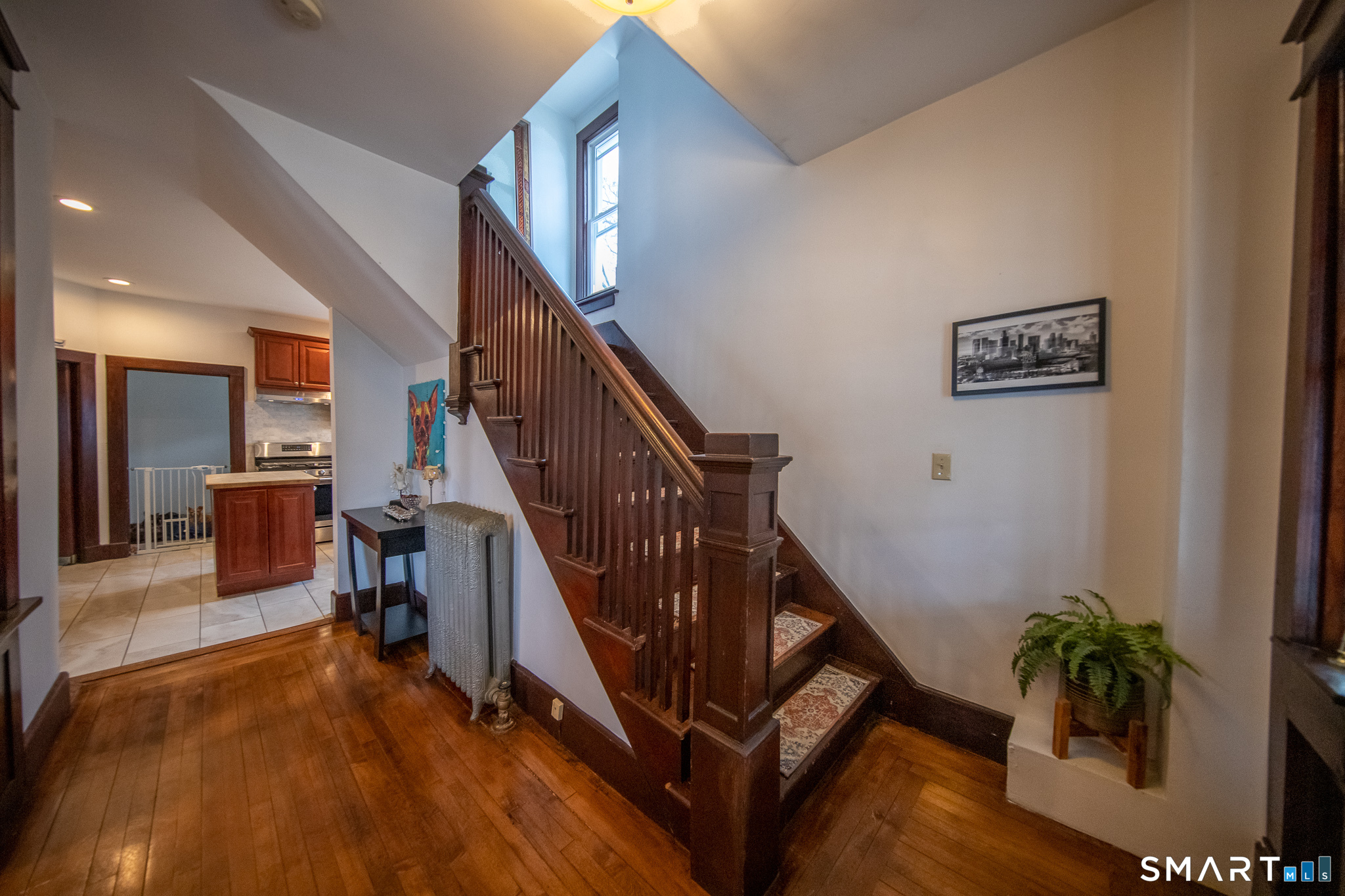 Homes for sale in New London, CT | 16 Pacific St, New London, CT 06320 | MLS# 24138928