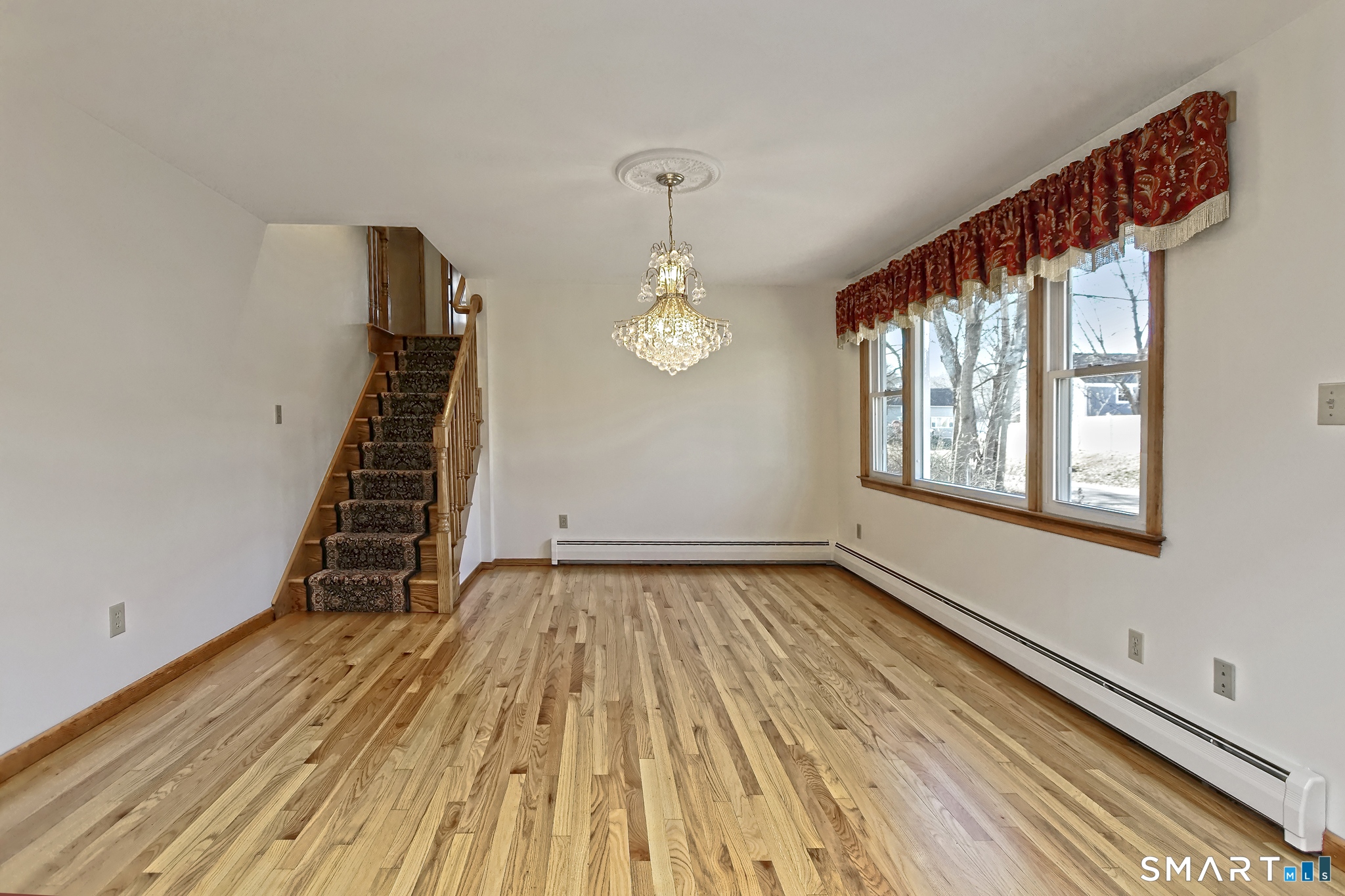 Homes for sale in Hamden, CT | 180 White Dr, Hamden, CT 06514 | MLS# 24143989