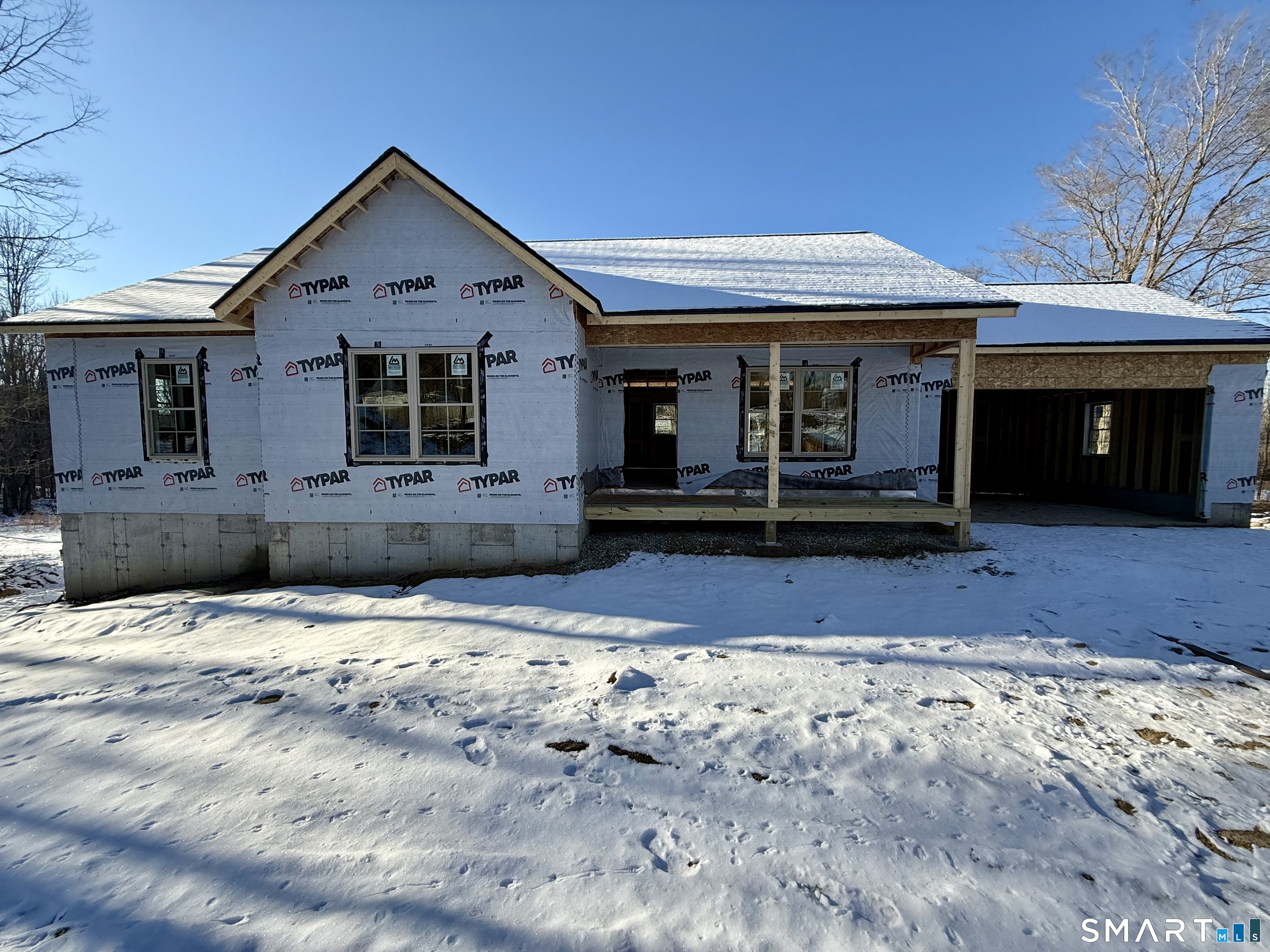 Homes for sale in Killingly, CT | 247 Green Holow Rd, Killingly, CT 06239 | MLS# 24139981