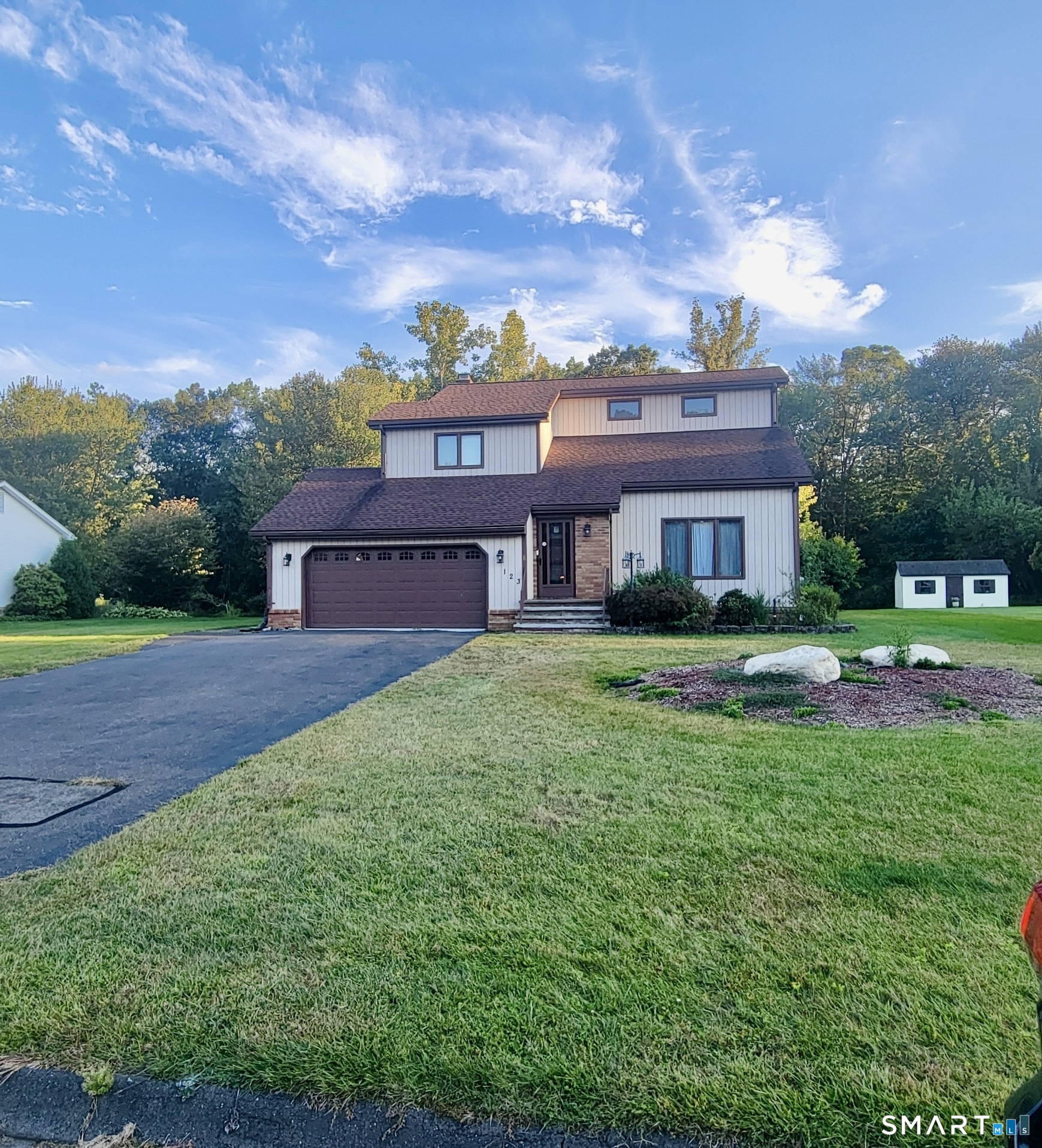 Homes for sale in Windsor, CT | 123 Country Club Dr, Windsor, CT 06095 | MLS# 24145144