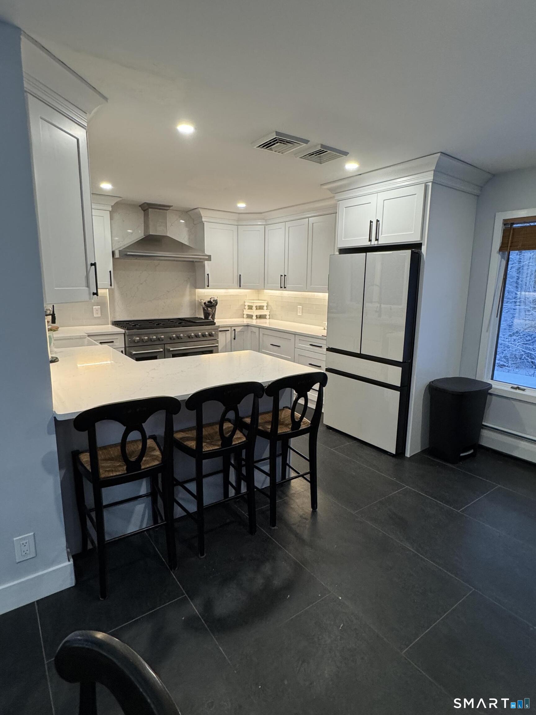 Homes for sale in Seymour, CT | 17 Tibbets Rd, Seymour, CT 06483 | MLS# 24145243