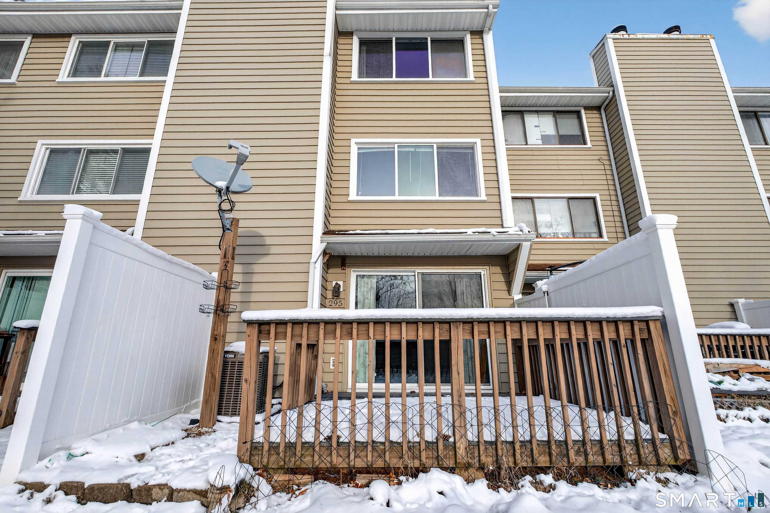 Homes for sale in Branford, CT | 295 Monticello Dr #295, Branford, CT 06405 | MLS# 24145246