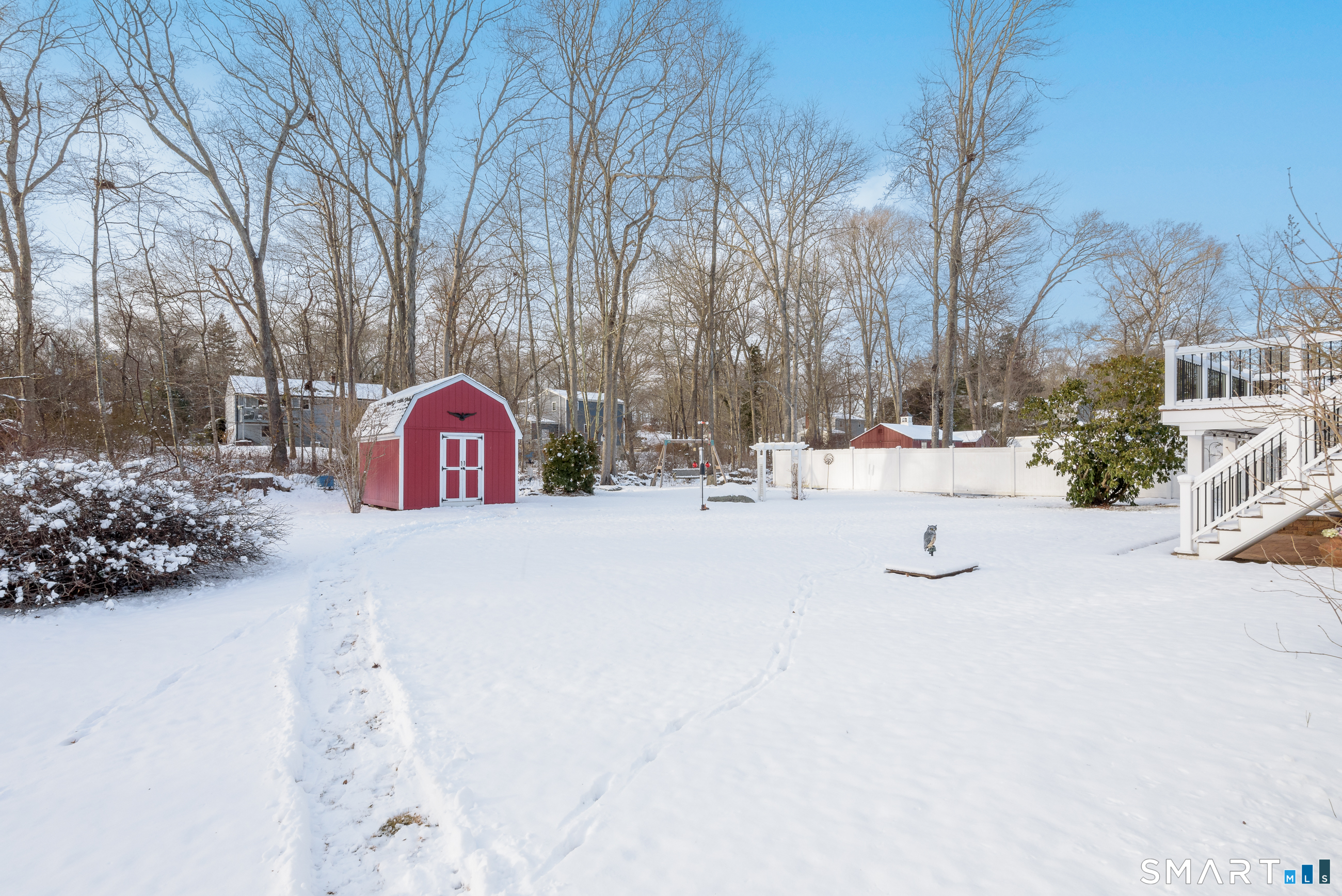 Homes for sale in East Lyme, CT | 43 Roxbury Ct, East Lyme, CT 06357 | MLS# 24145272