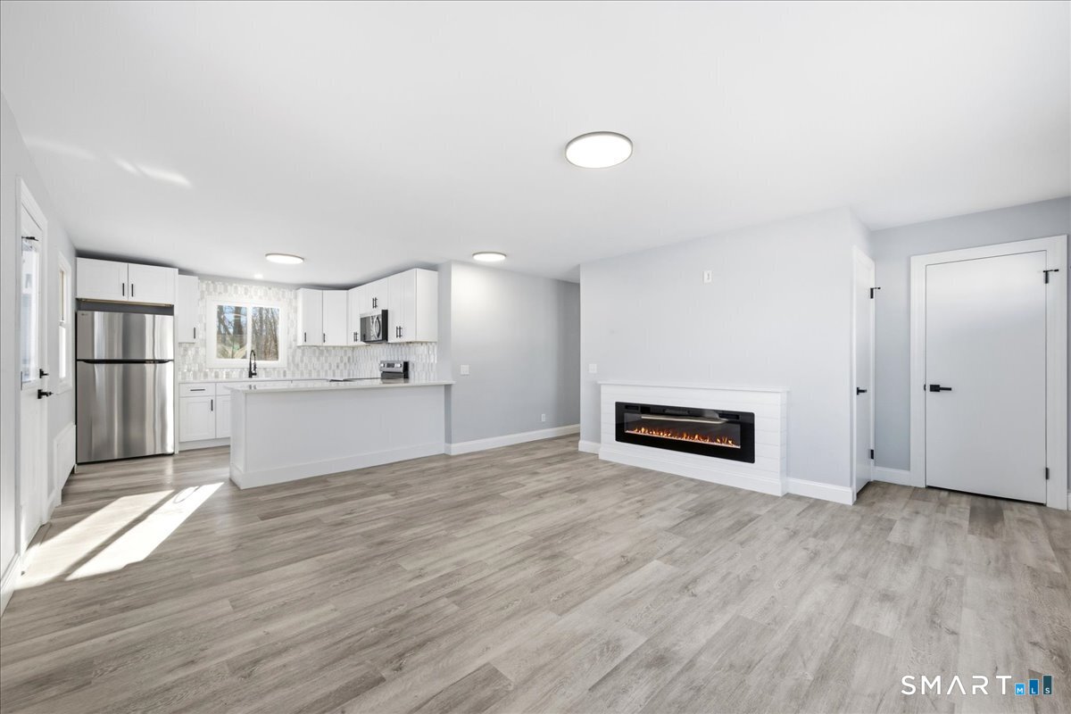 Homes for sale in Stonington, CT | 97 Elm Ridge Rd, Stonington, CT 06379 | MLS# 24145284