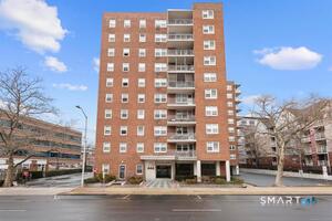 444 Bedford Street, Unit apt 3R
