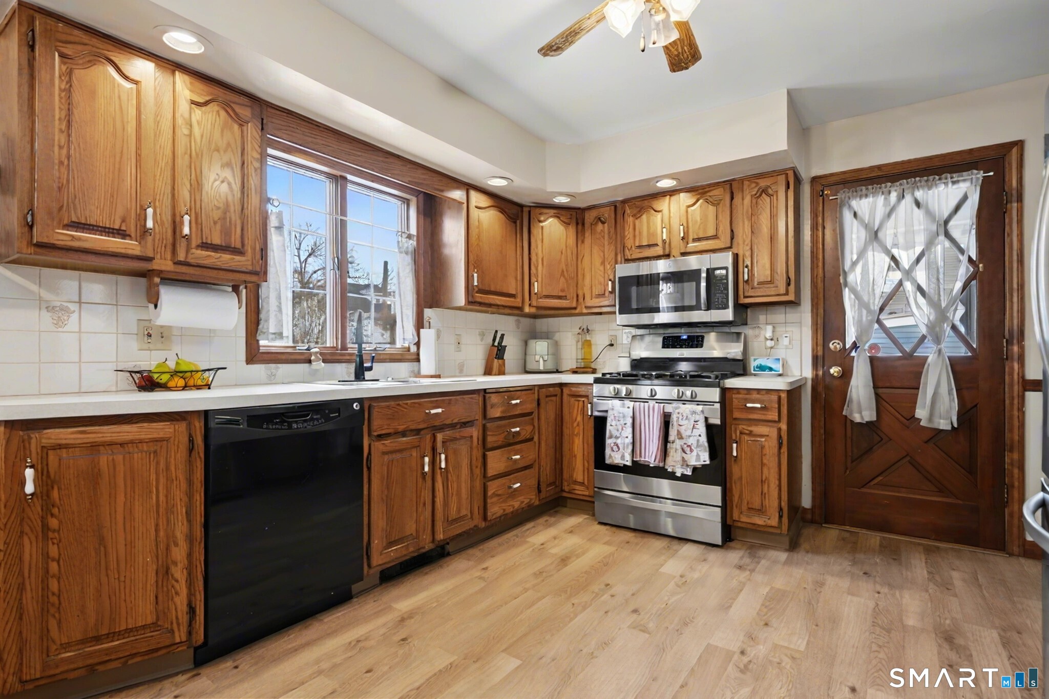 Homes for sale in Waterbury, CT | 80 Concord St, Waterbury, CT 06710 | MLS# 24145271