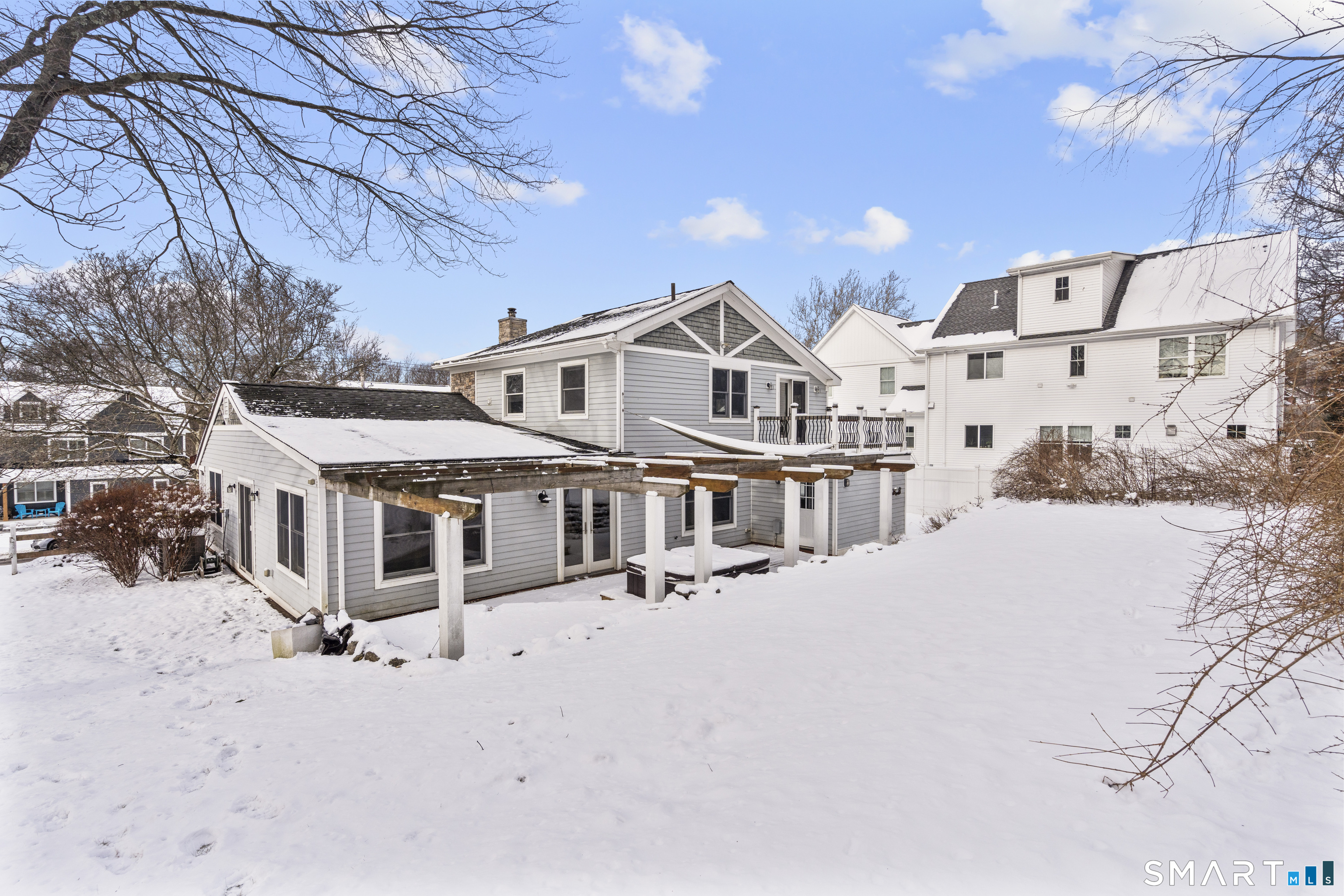 Homes for sale in Fairfield, CT | 80 Adley Rd, Fairfield, CT 06825 | MLS# 24145297