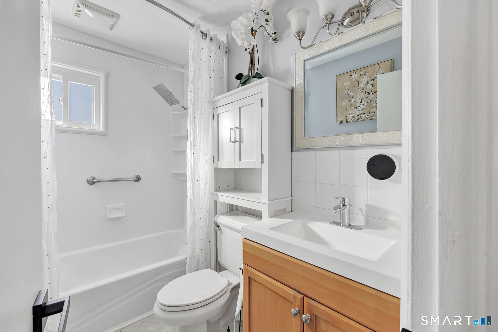 Homes for sale in West Haven, CT | 84 Eileen Rd, West Haven, CT 06516 | MLS# 24145301