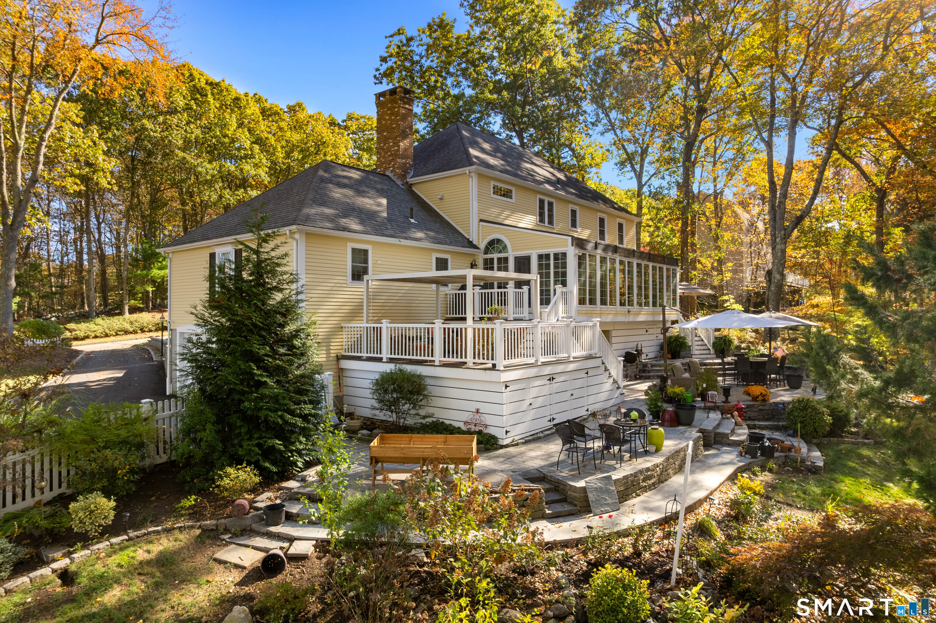 Photo 35 of 11 Essex Hills Drive, Essex, CT