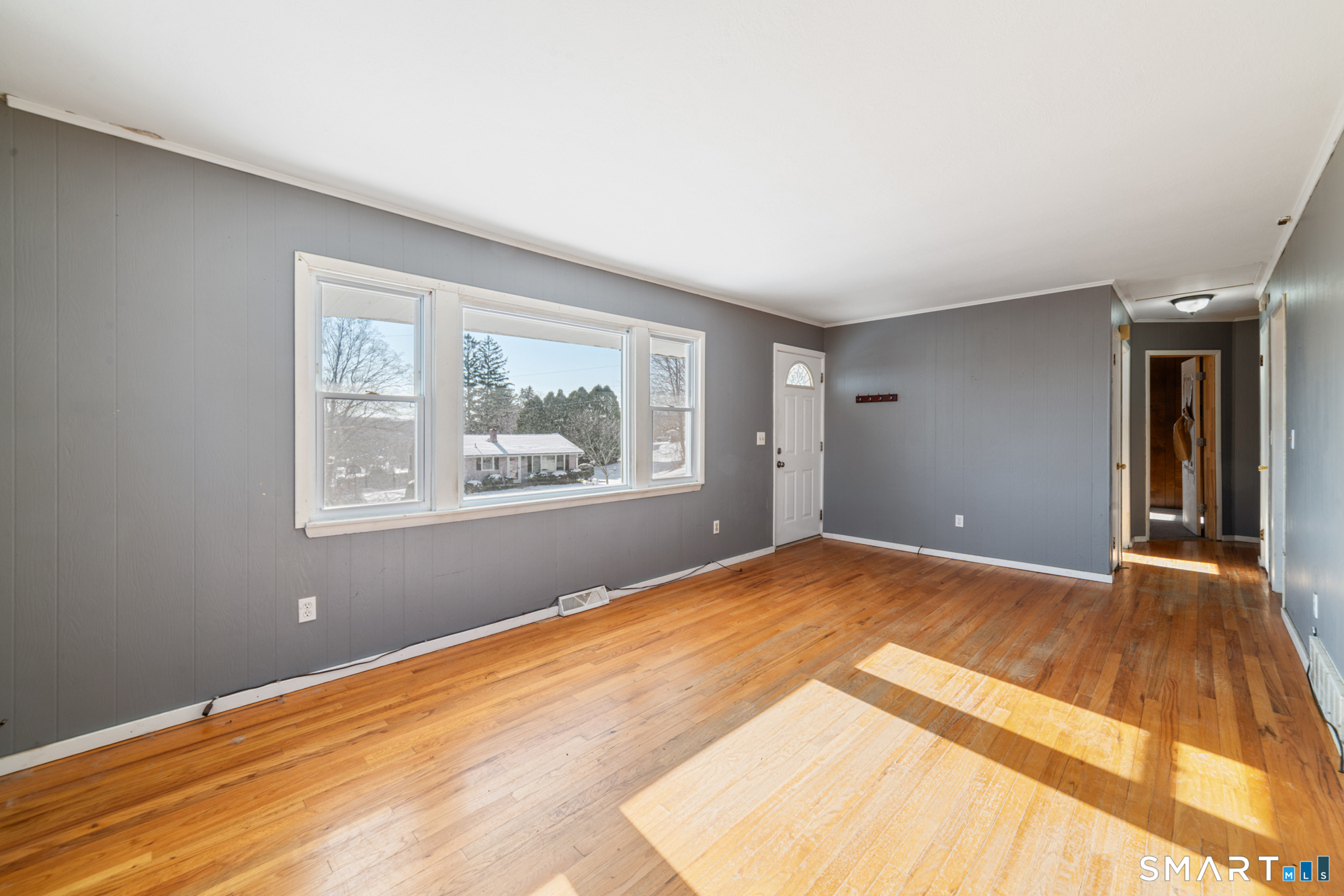 Homes for sale in Seymour, CT | 17 Morningstar Dr, Seymour, CT 06483 | MLS# 24144113