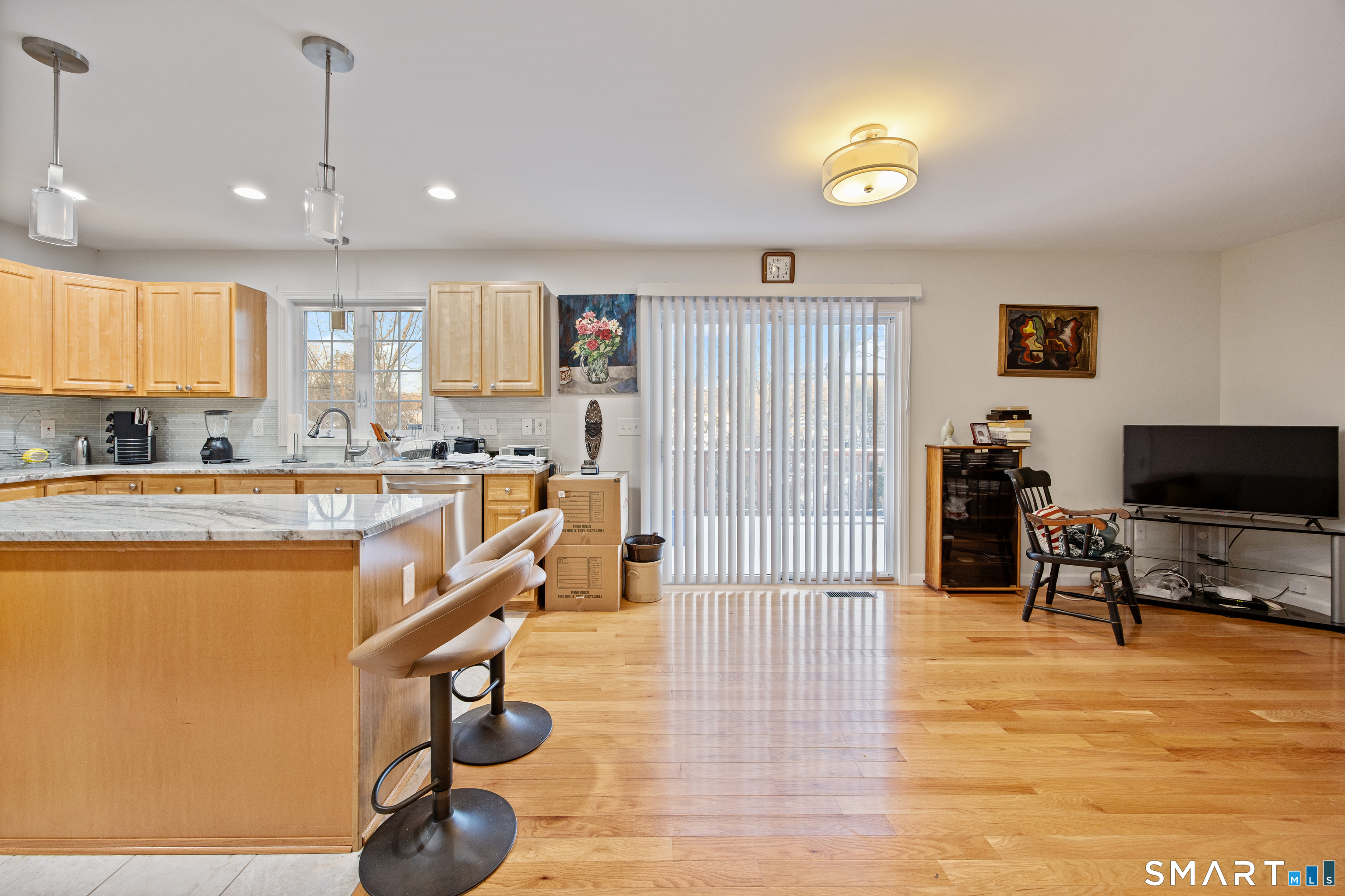 Homes for sale in Waterbury, CT | 27 Amber Pl, Waterbury, CT 06705 | MLS# 24145328