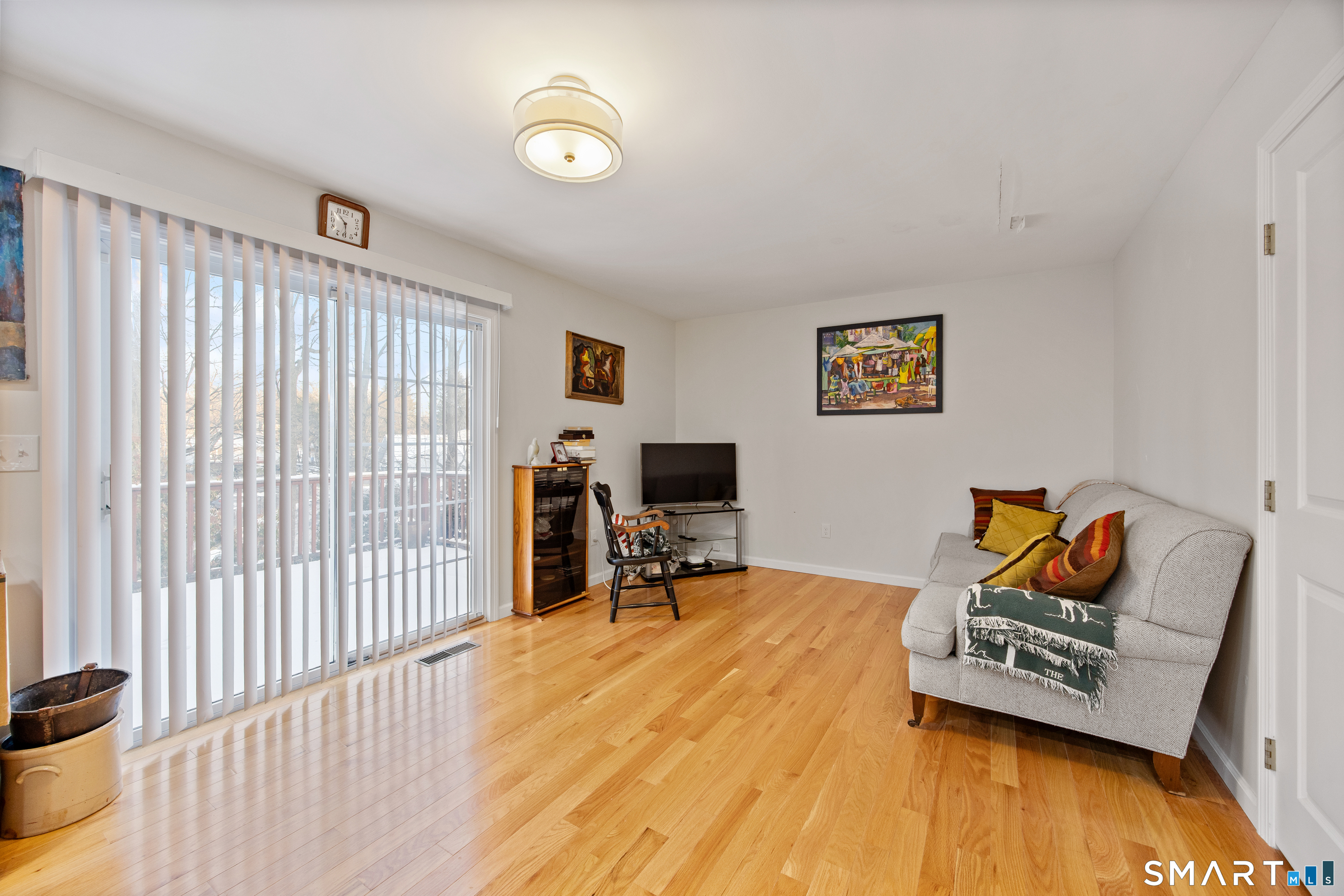 Homes for sale in Waterbury, CT | 27 Amber Pl, Waterbury, CT 06705 | MLS# 24145328