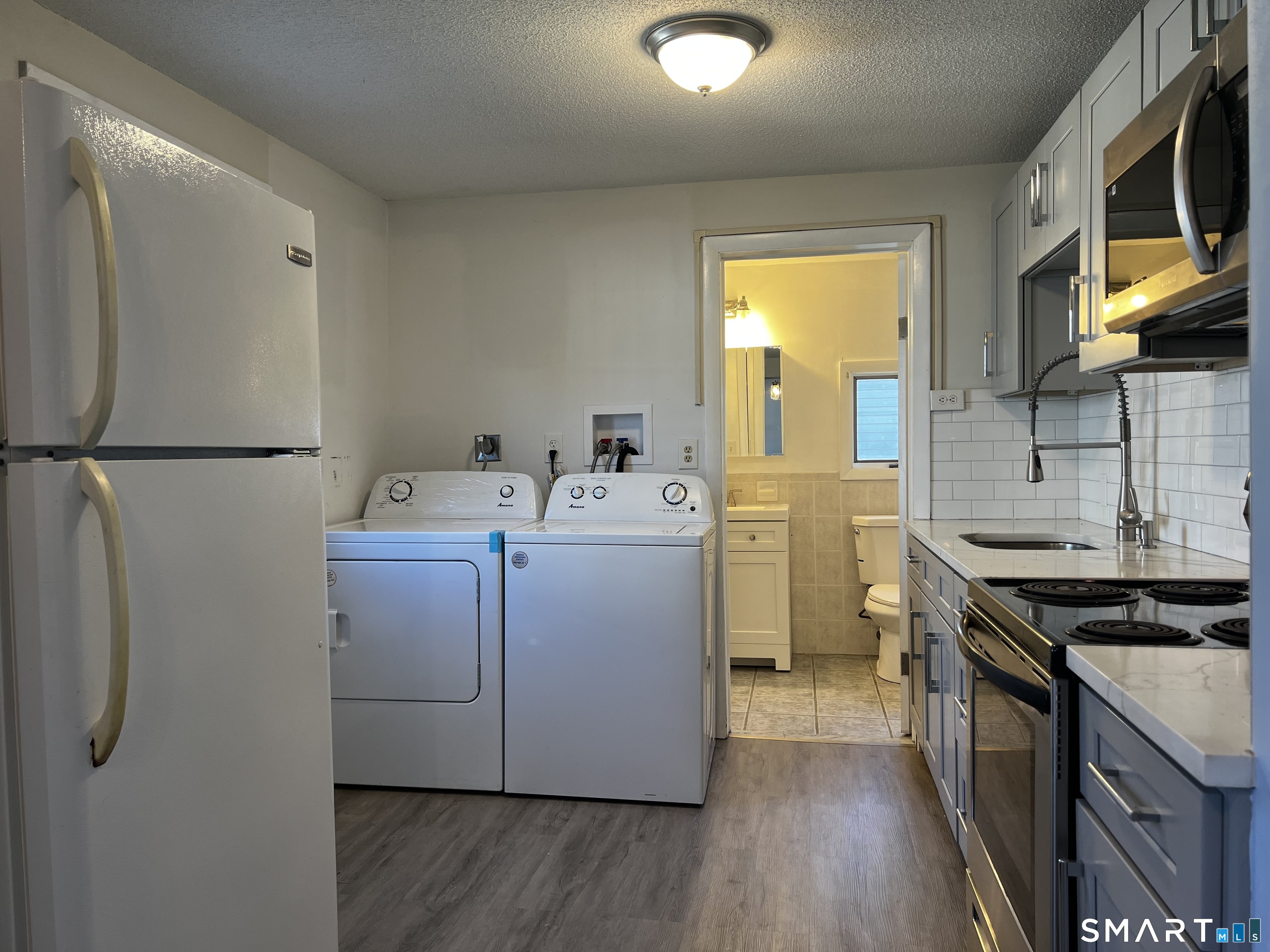 Photo 35 of 40 Portland Avenue, Old Lyme, CT