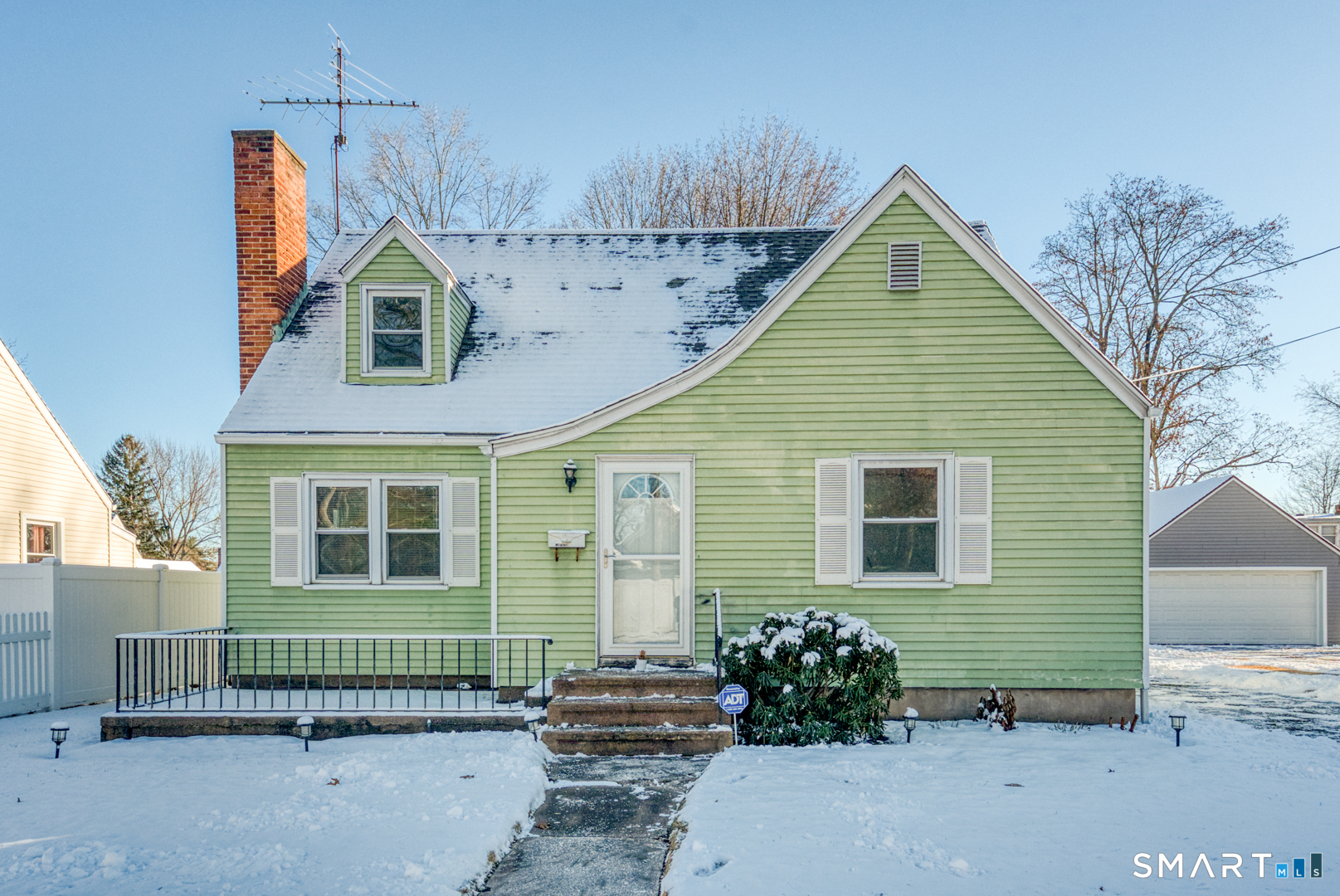 Homes for sale in Manchester, CT | 523 Adams St, Manchester, CT 06040 | MLS# 24145331