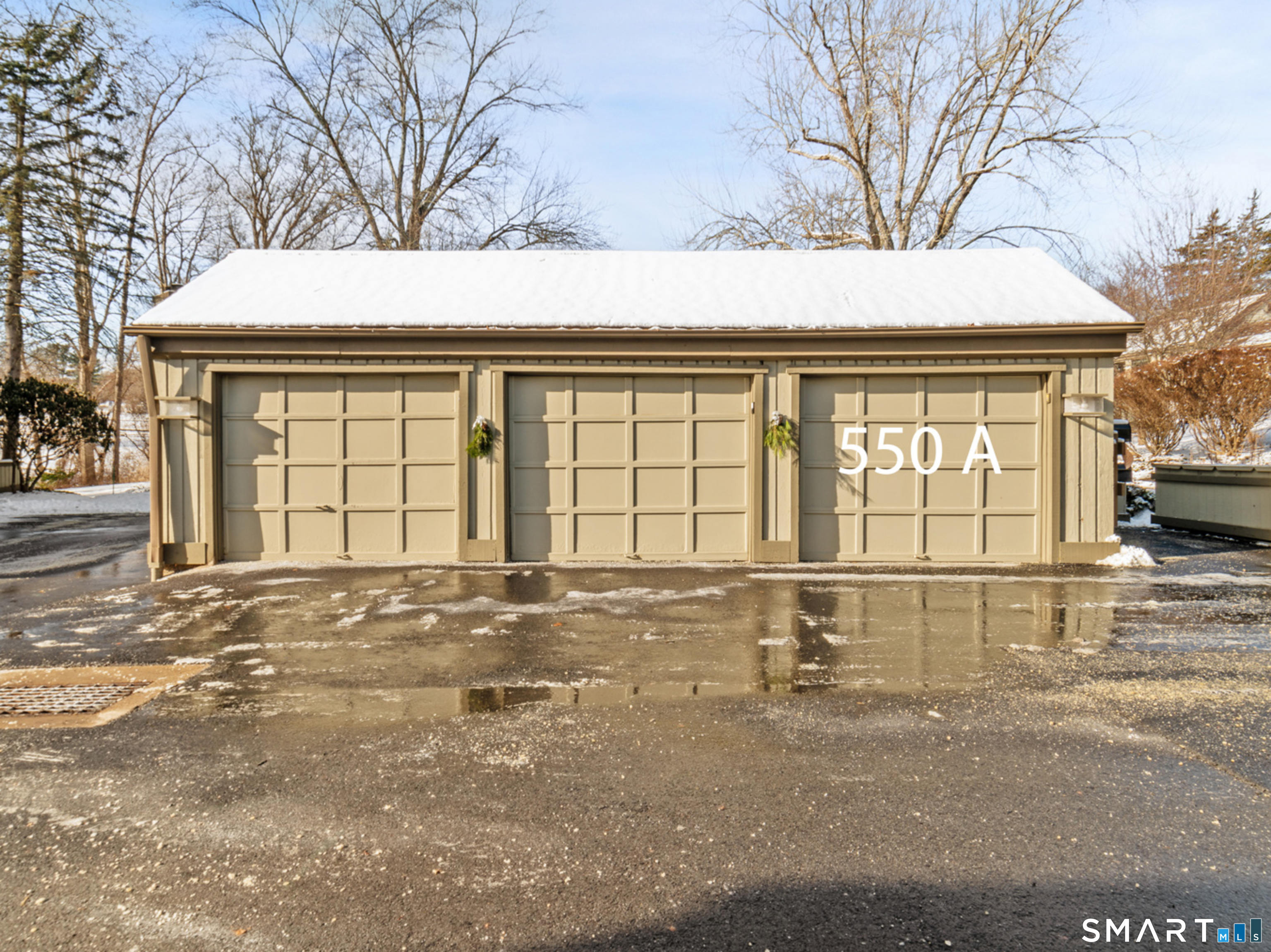 Homes for sale in Southbury, CT | 550 Heritage Vlg #A, Southbury, CT 06488 | MLS# 24145335