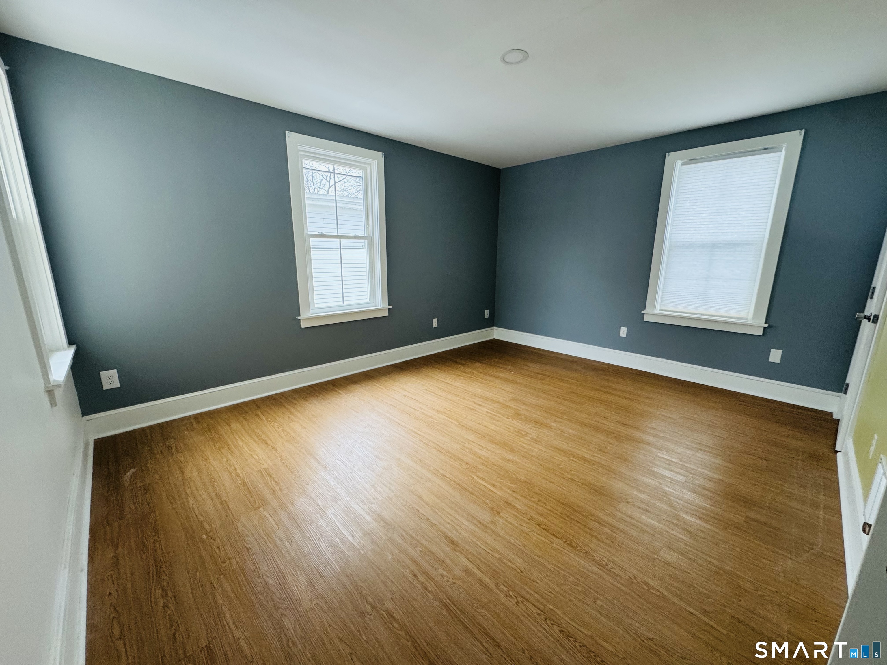 Homes for sale in Killingly, CT | 239 Main St, Killingly, CT 06239 | MLS# 24145396