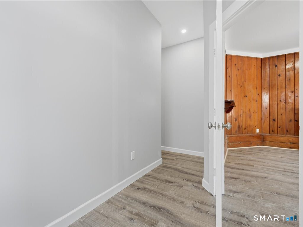 Homes for sale in Norwich, CT | 78 Mckinley Ave, Norwich, CT 06360 | MLS# 24144409