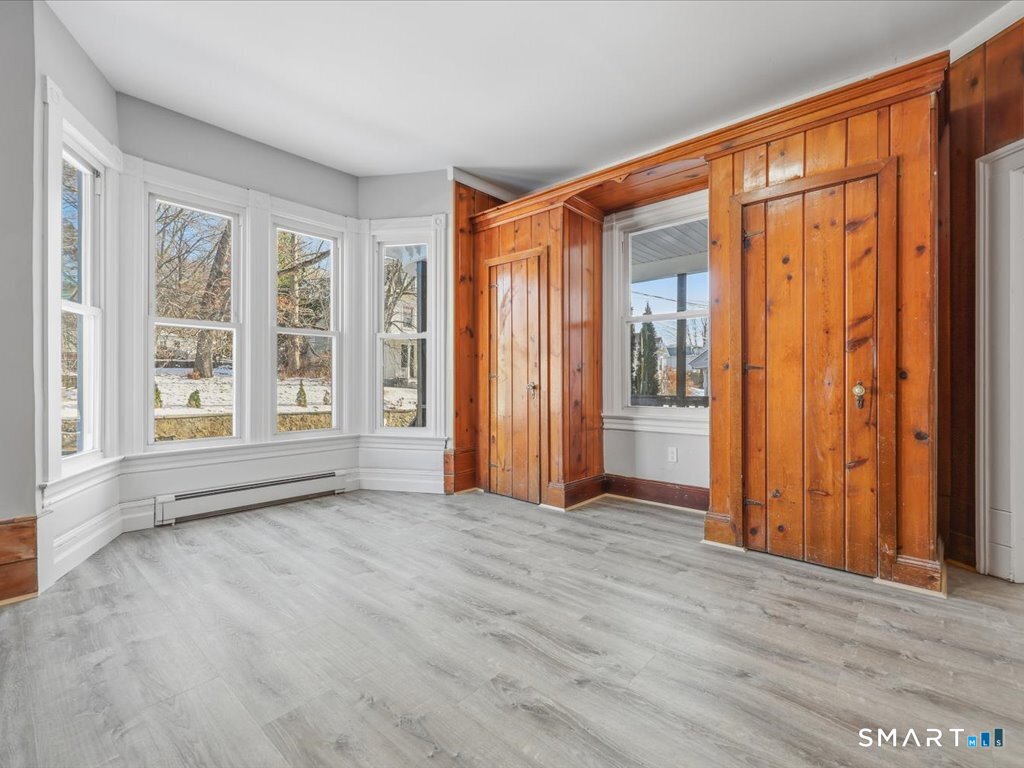 Homes for sale in Norwich, CT | 78 Mckinley Ave, Norwich, CT 06360 | MLS# 24144409