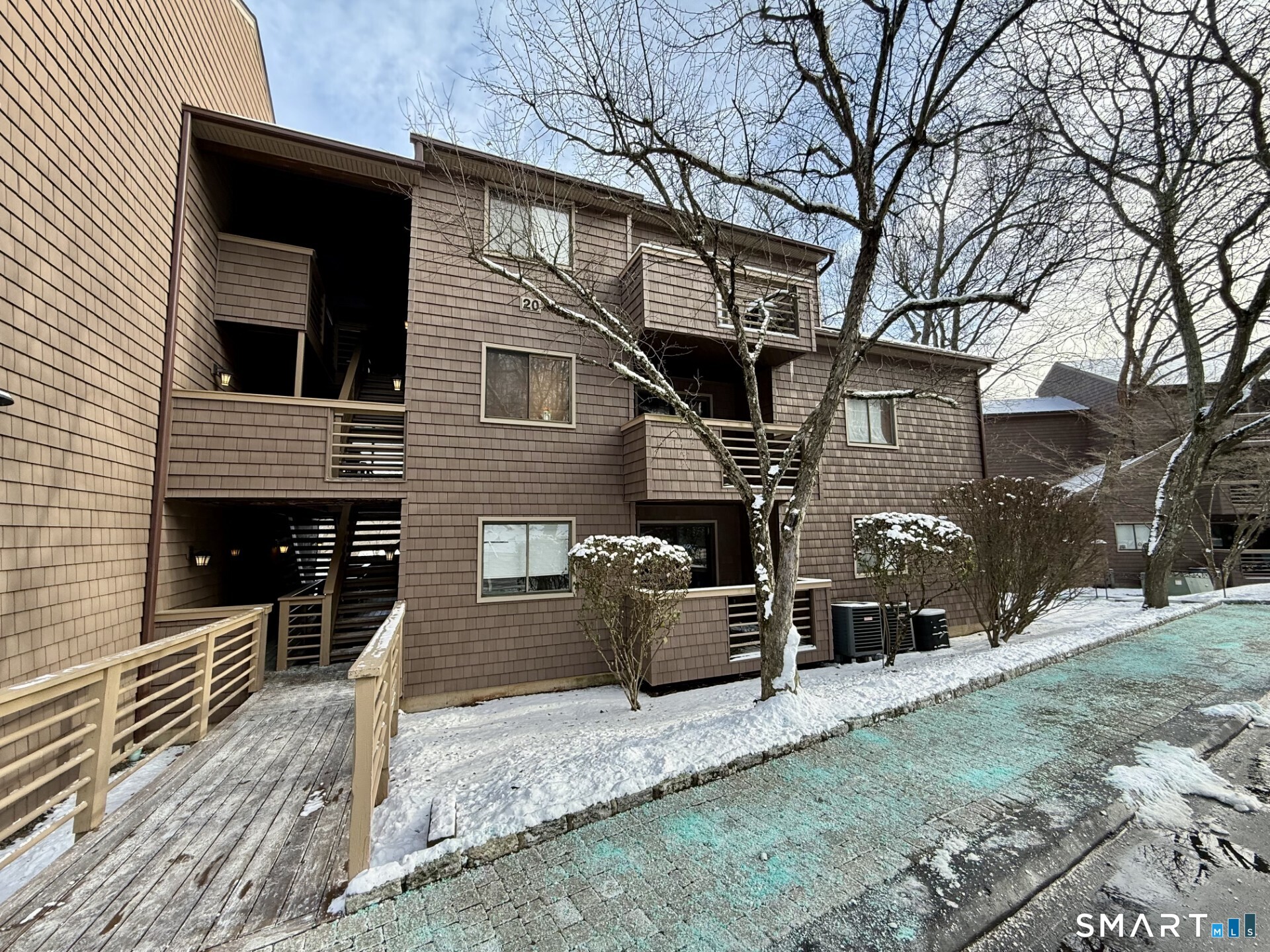 Homes for sale in Danbury, CT | 166 Old Brookfield Rd #20B2, Danbury, CT 06811 | MLS# 24145400