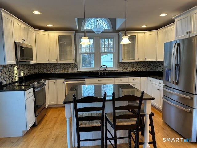 Homes for sale in Wethersfield, CT | 1 Fernwood St, Wethersfield, CT 06109 | MLS# 24143875