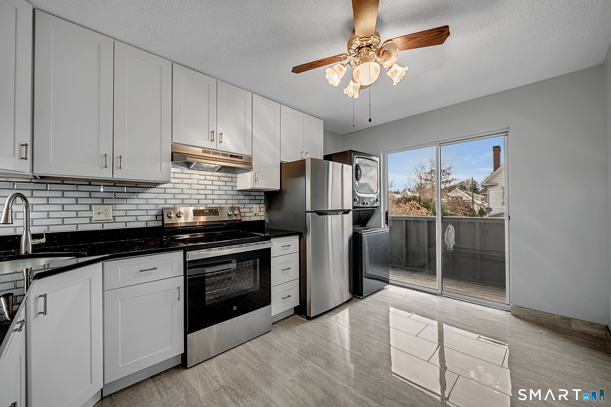 Homes for sale in Waterbury, CT | 81 Chipman St #APT 13, Waterbury, CT 06708 | MLS# 24144691