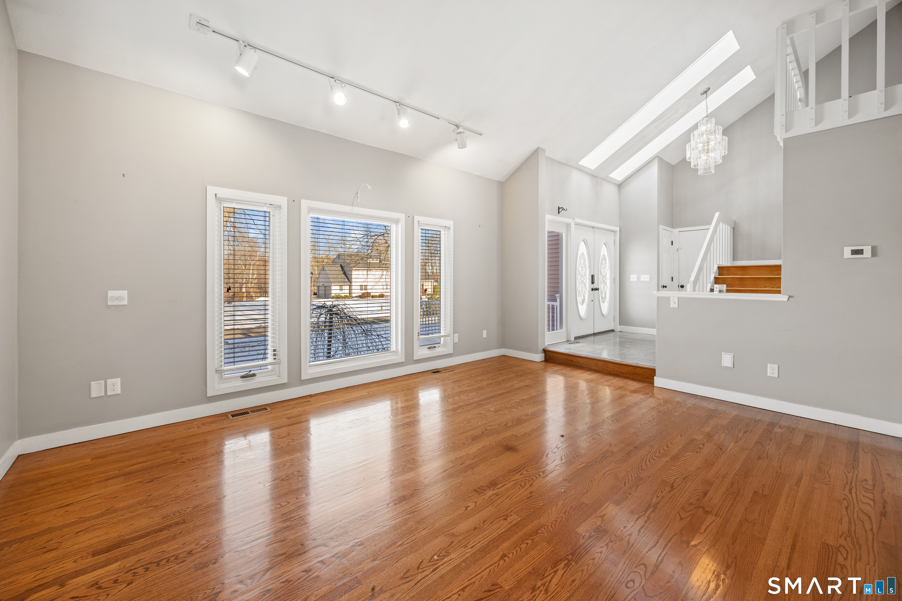 Homes for sale in Windsor, CT | 21 Derek Ln, Windsor, CT 06095 | MLS# 24145086