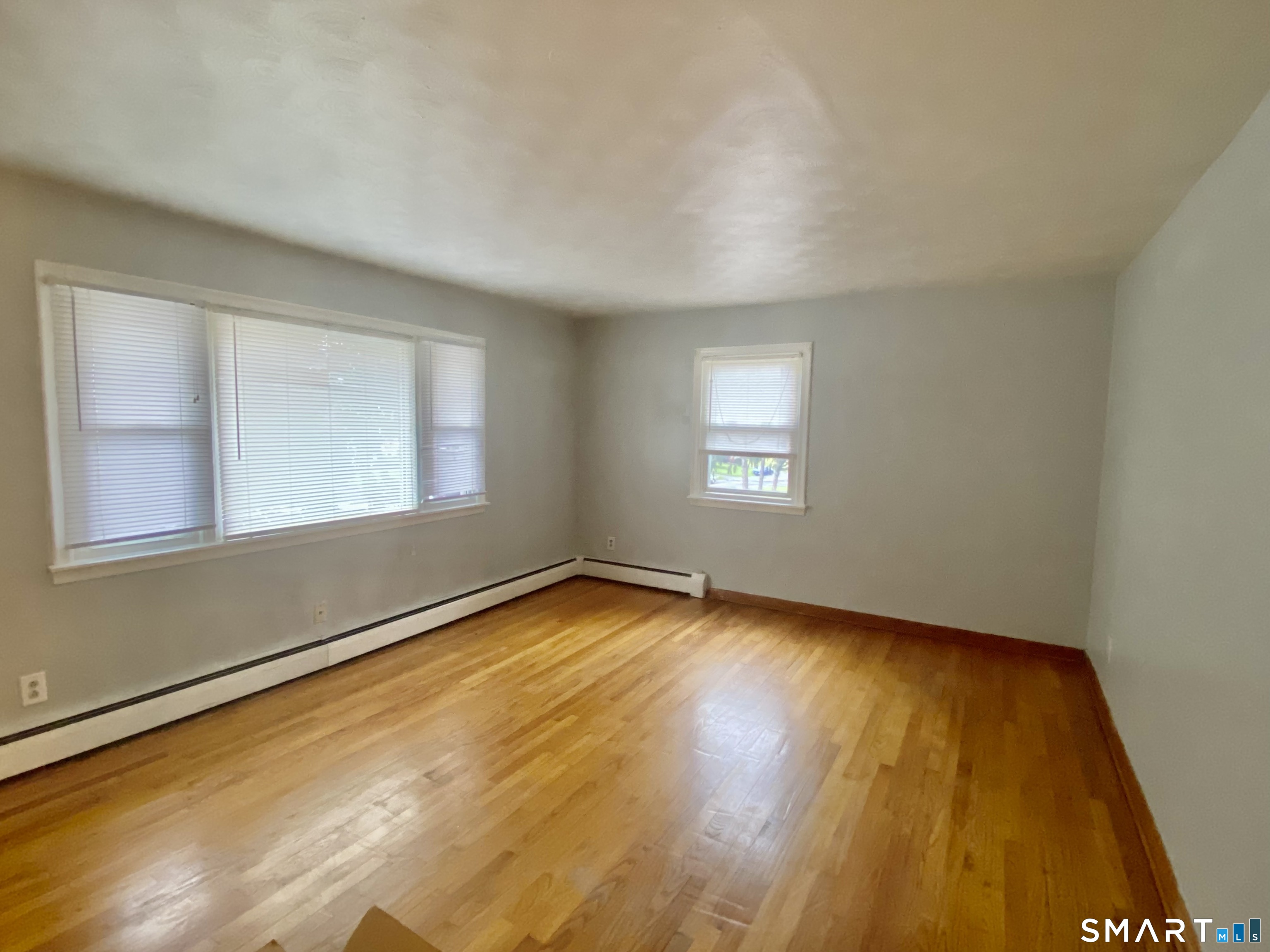 Homes for sale in New Britain, CT | 1215 Corbin Ave, New Britain, CT 06053 | MLS# 24145079