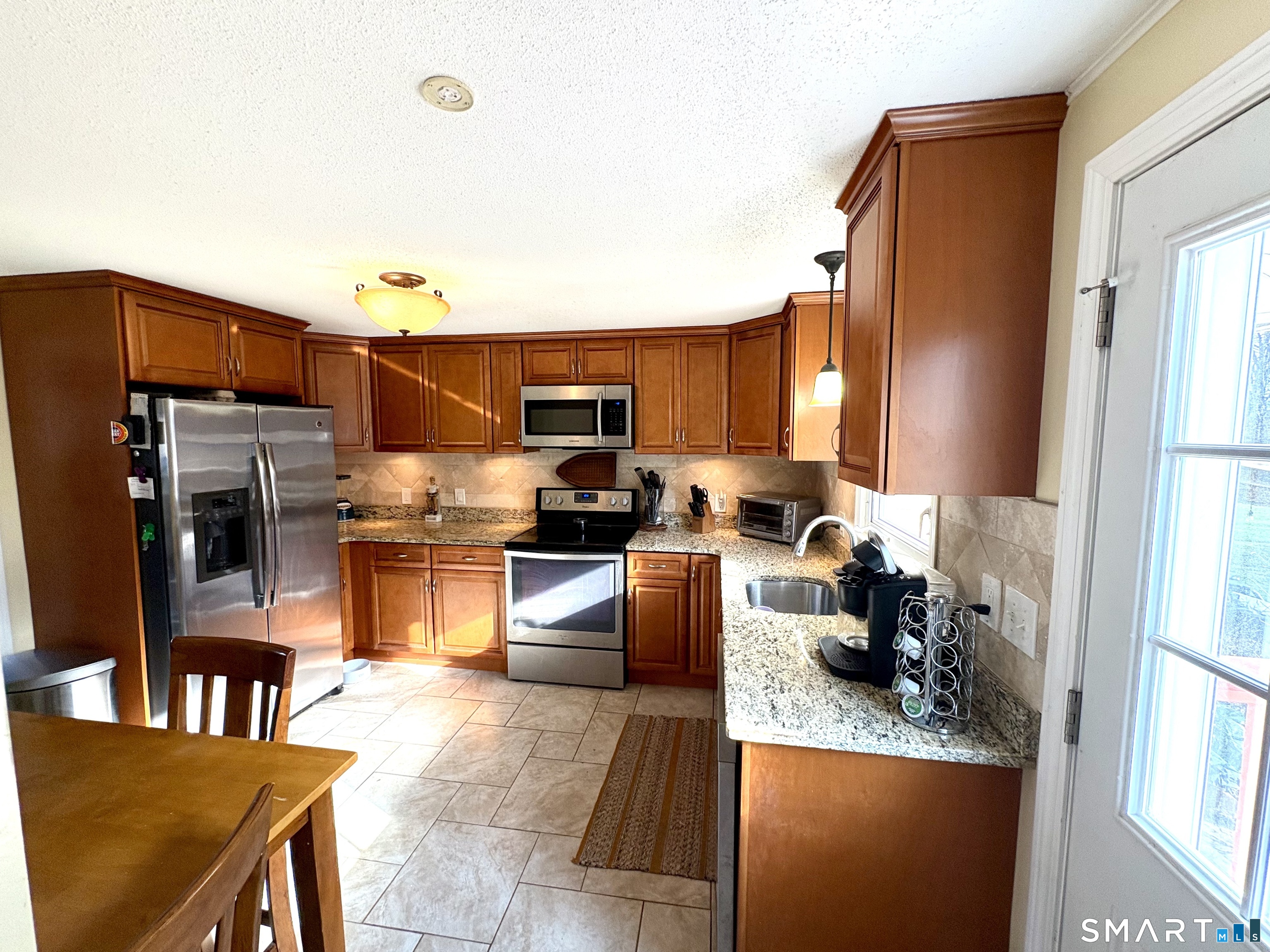 Homes for sale in Middletown, CT | 49 Hemlock Pl, Middletown, CT 06457 | MLS# 24145444