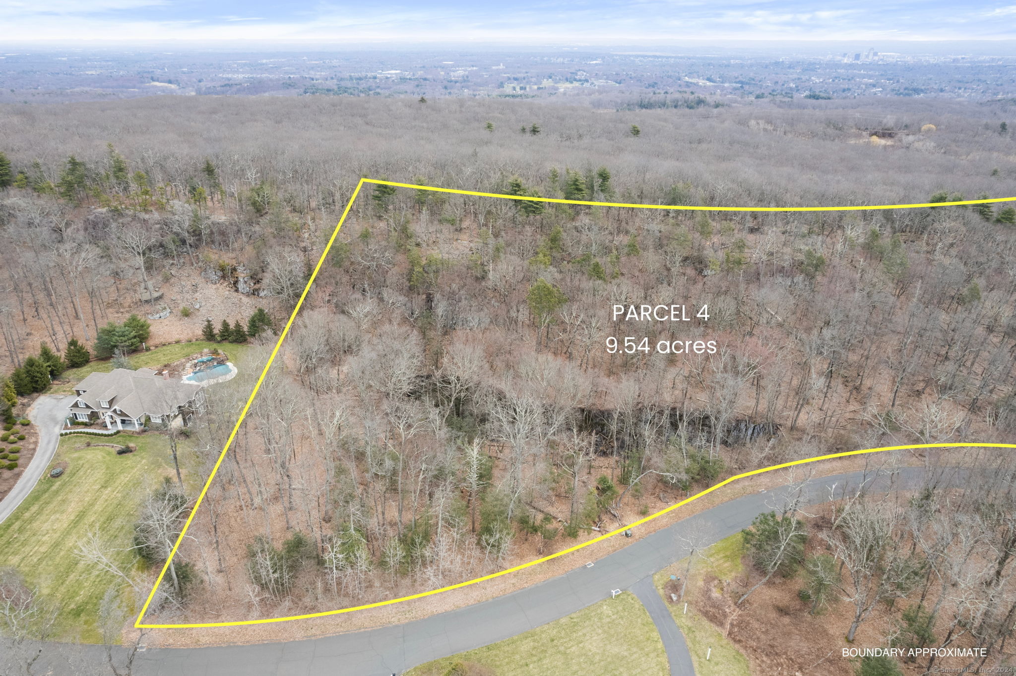 Homes for sale in Avon, CT | 24 Parsons Way, Avon, CT 06001 | MLS# 24145534