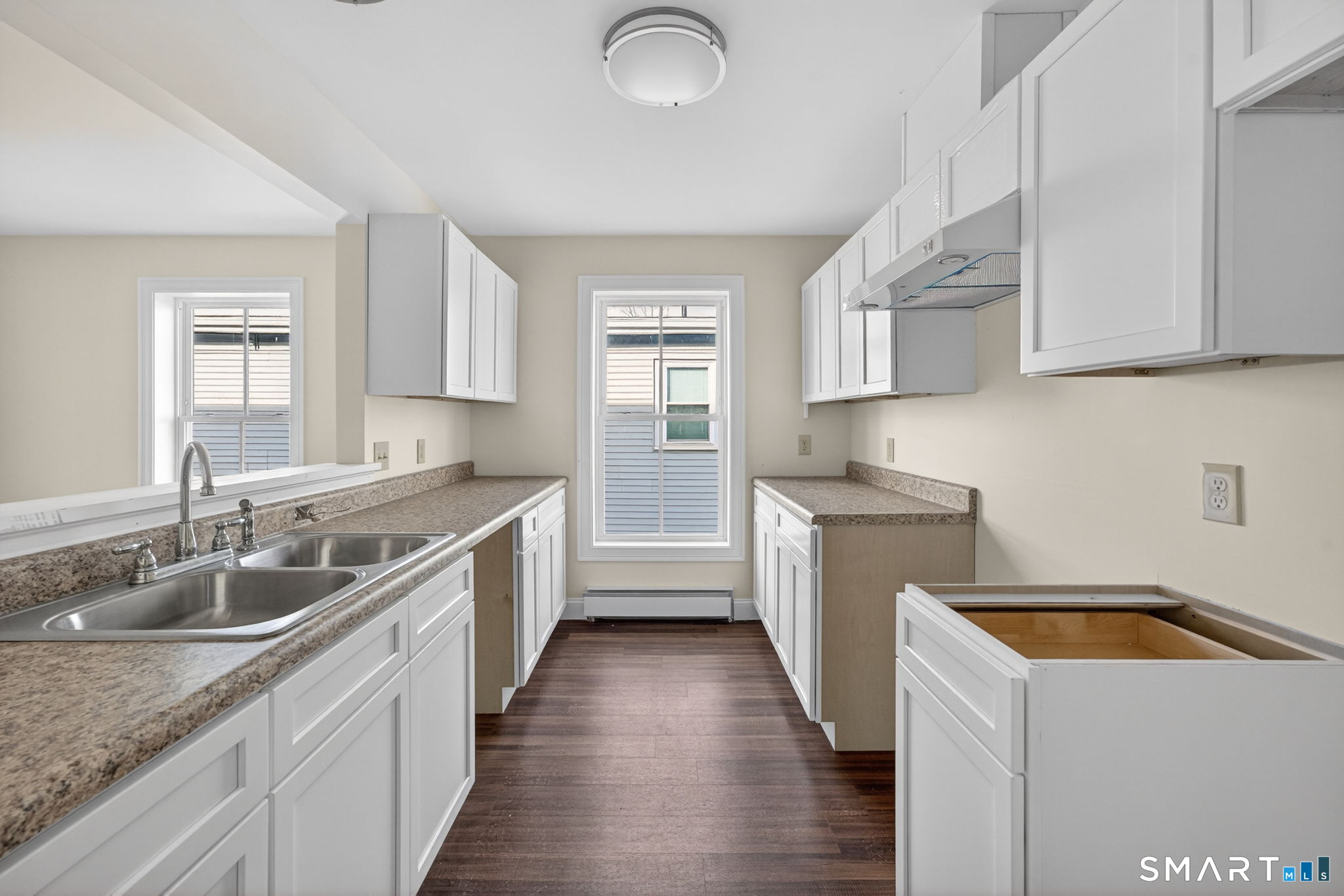 Homes for sale in Hartford, CT | 570 Zion St, Hartford, CT 06106 | MLS# 24145095