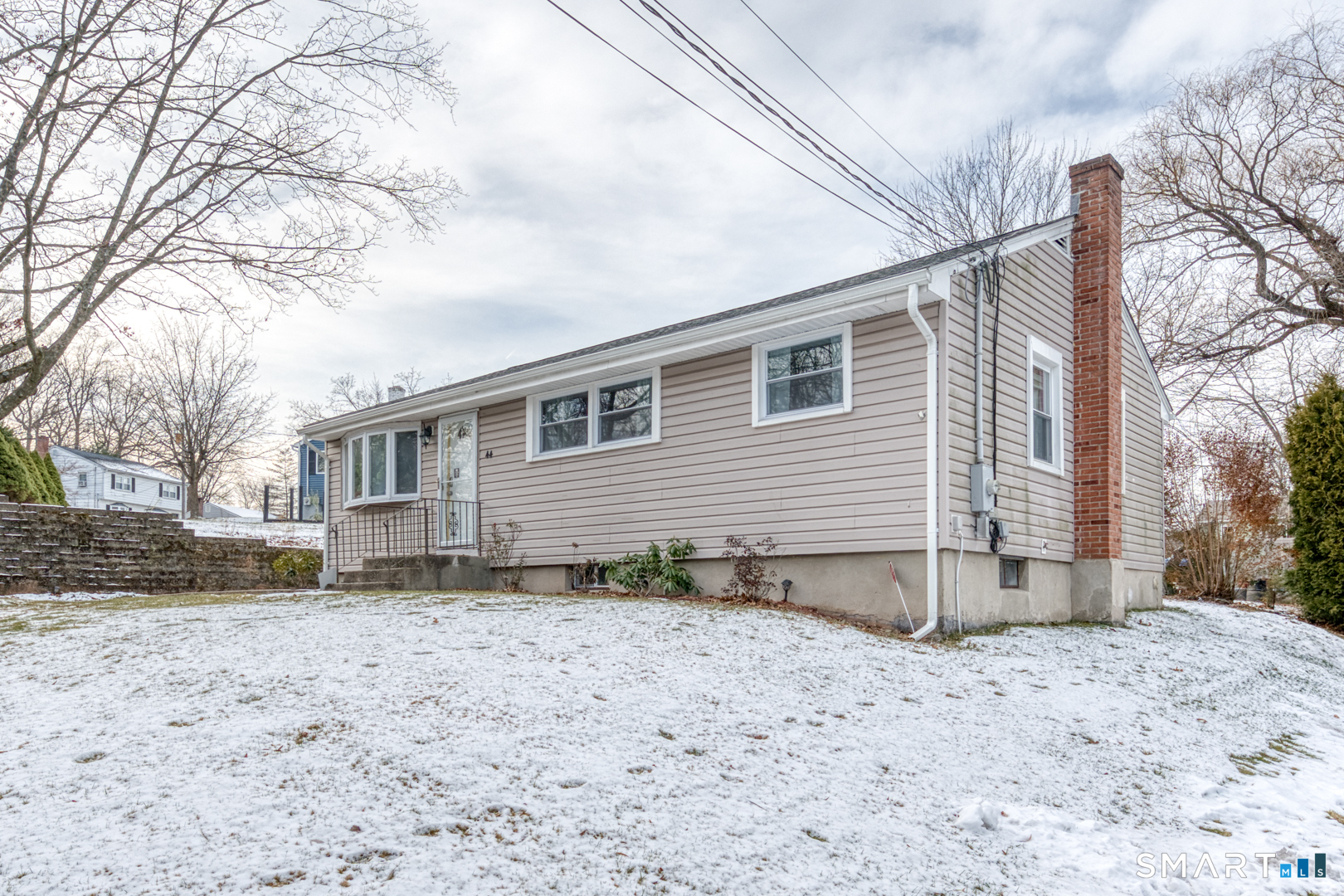Homes for sale in New Britain, CT | 44 Nachilly Dr, New Britain, CT 06053 | MLS# 24145287