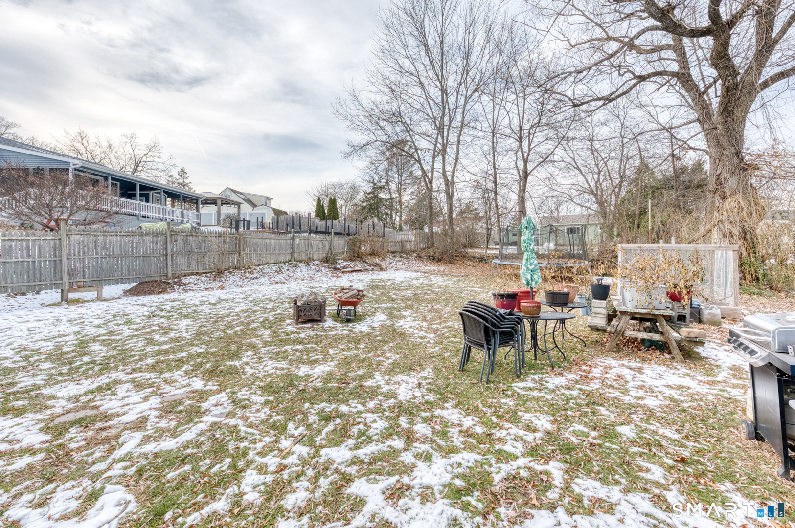 Homes for sale in New Britain, CT | 44 Nachilly Dr, New Britain, CT 06053 | MLS# 24145287