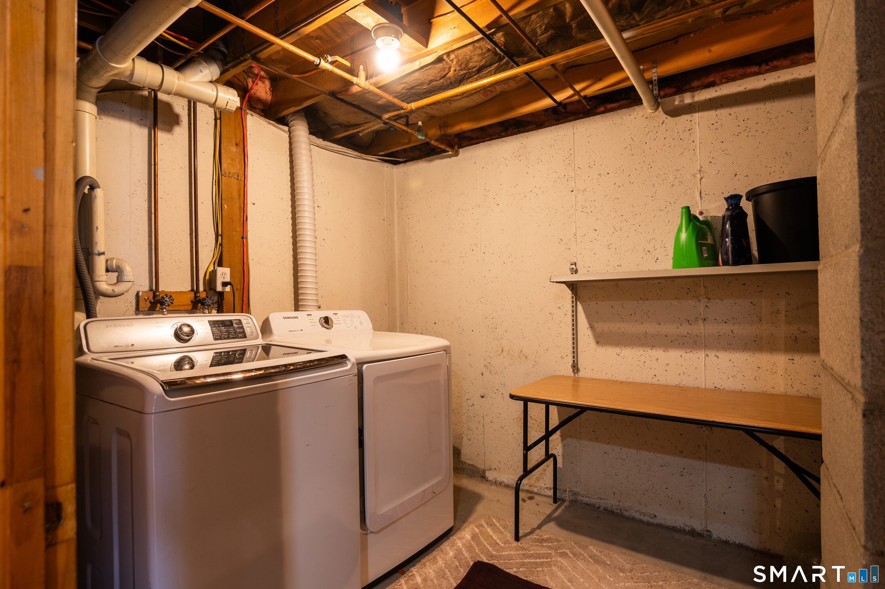 Homes for sale in Plainfield, CT | 8 Juniper Ln, Plainfield, CT 06354 | MLS# 24114069