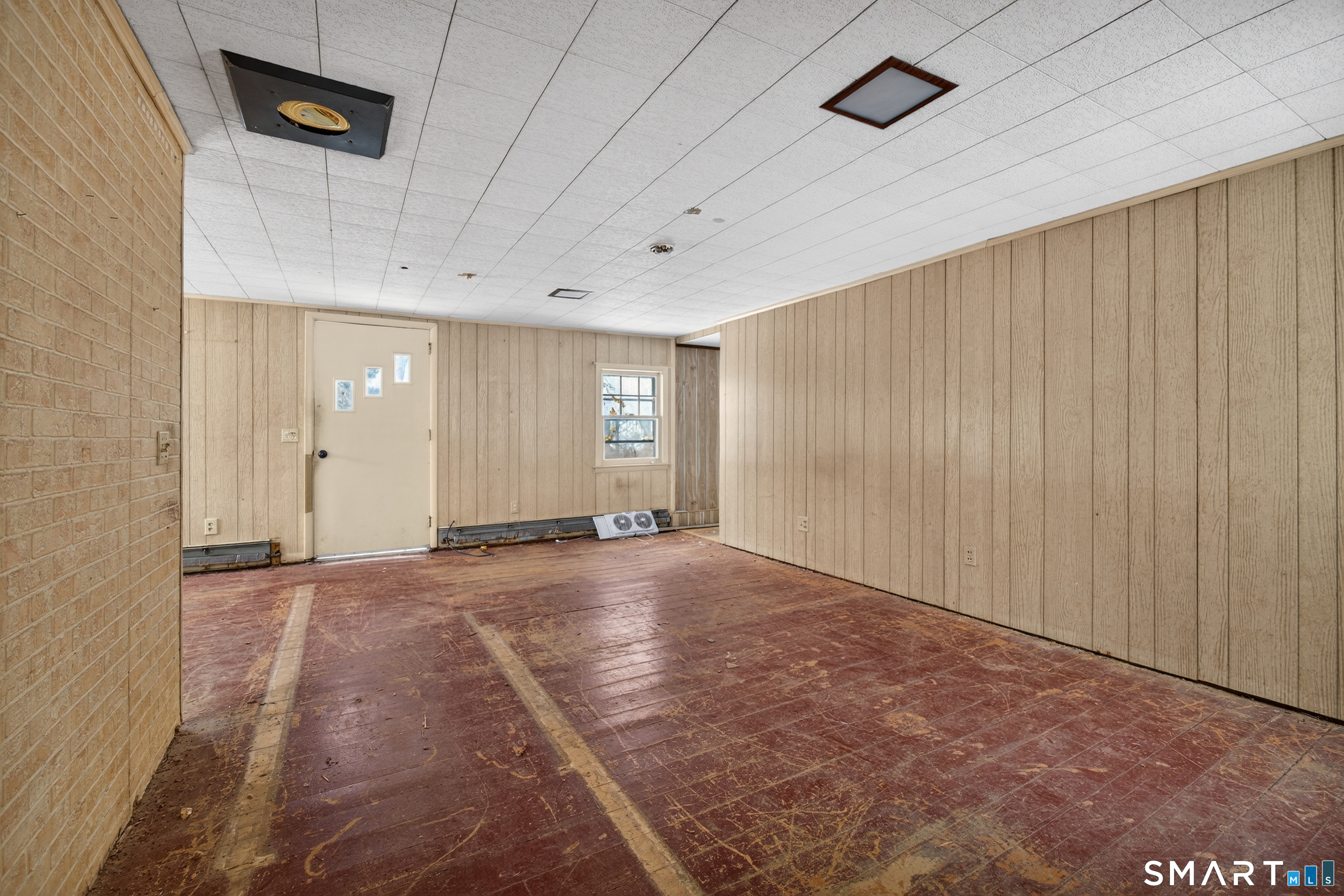 Homes for sale in Newtown, CT | 29 Orchard Hill Rd, Newtown, CT 06470 | MLS# 24145183