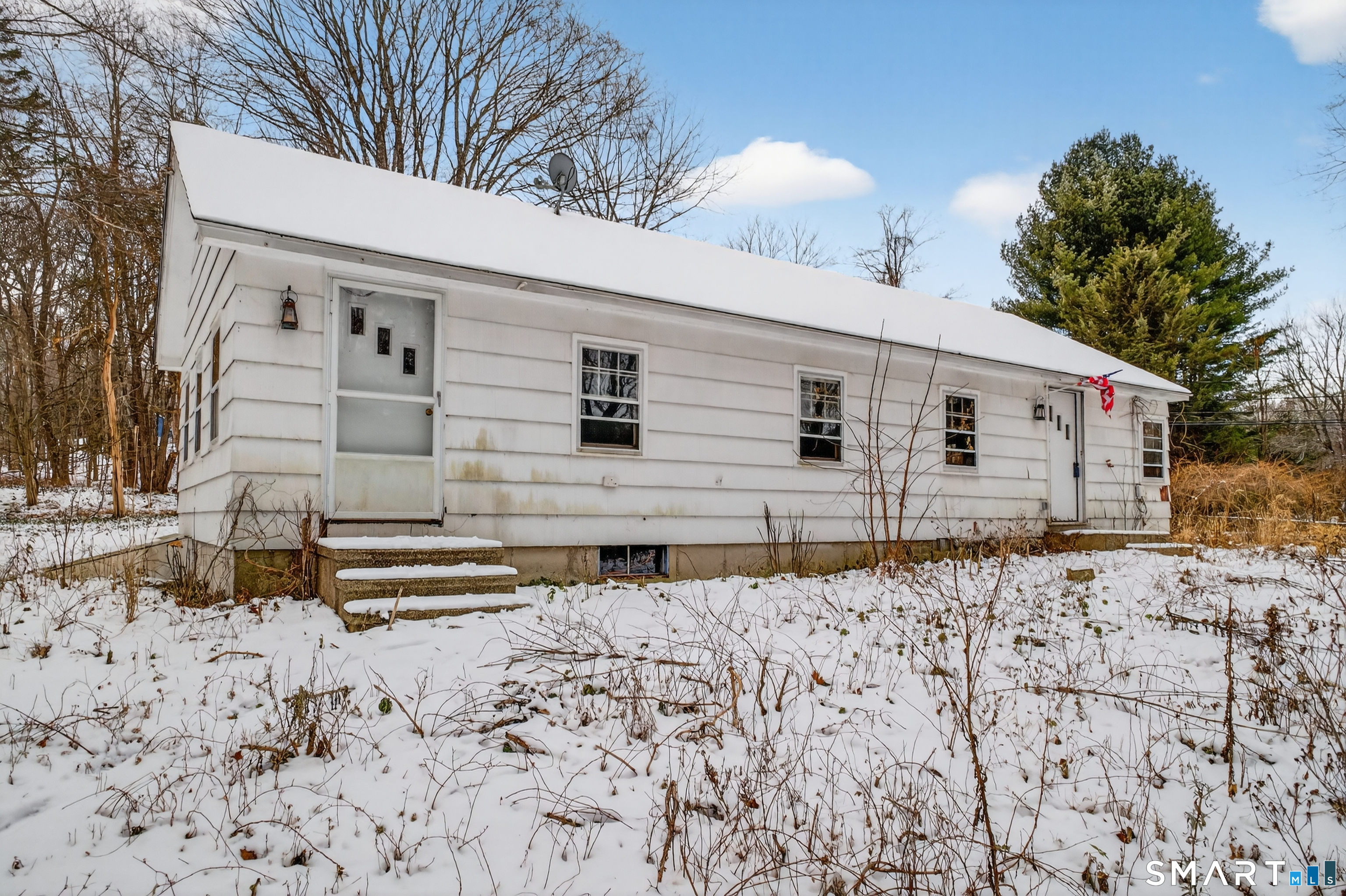 Homes for sale in Newtown, CT | 29 Orchard Hill Rd, Newtown, CT 06470 | MLS# 24145183