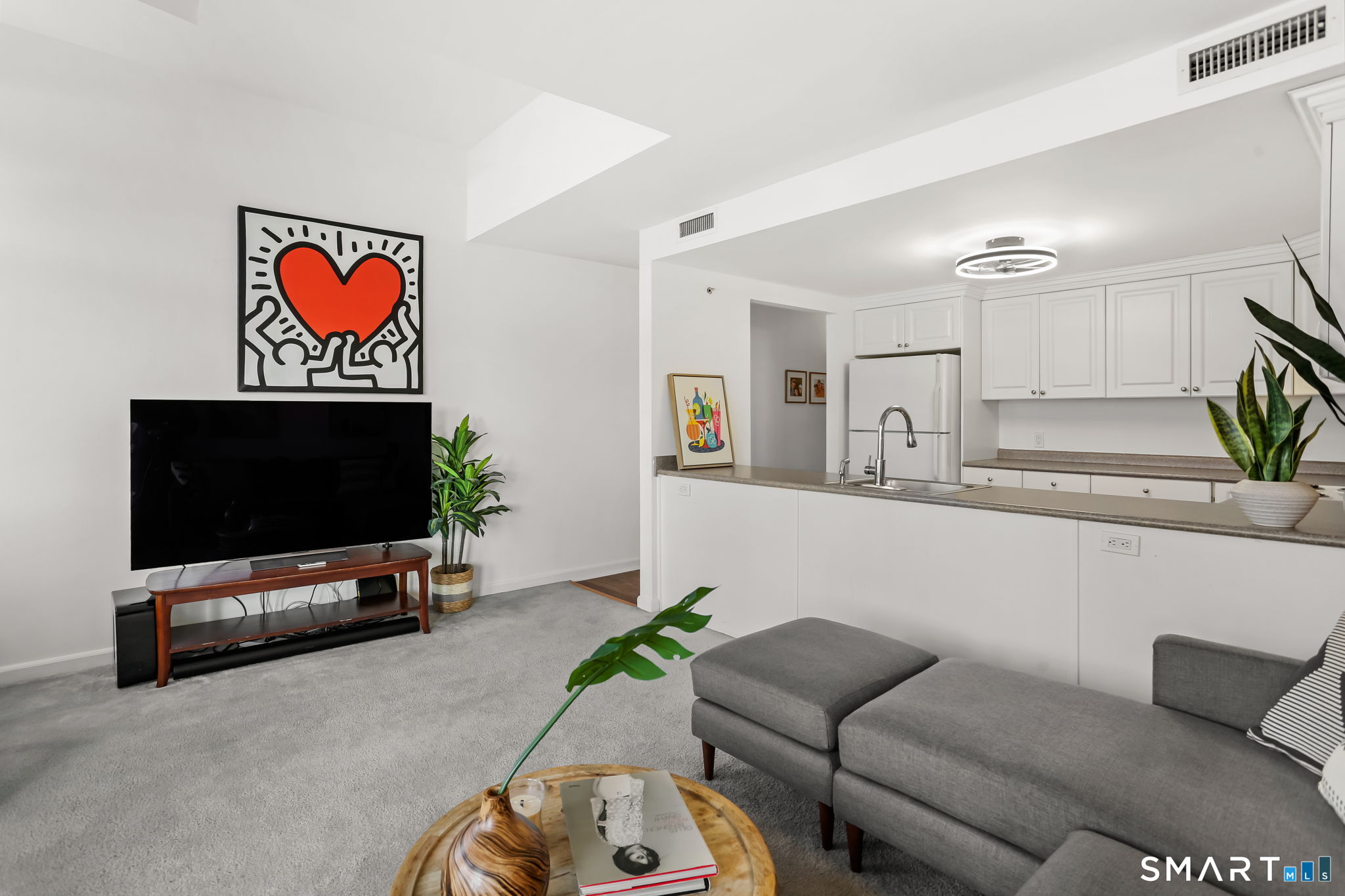 Homes for sale in Bridgeport, CT | 3250 Fairfield Ave #APT 302, Bridgeport, CT 06605 | MLS# 24145480