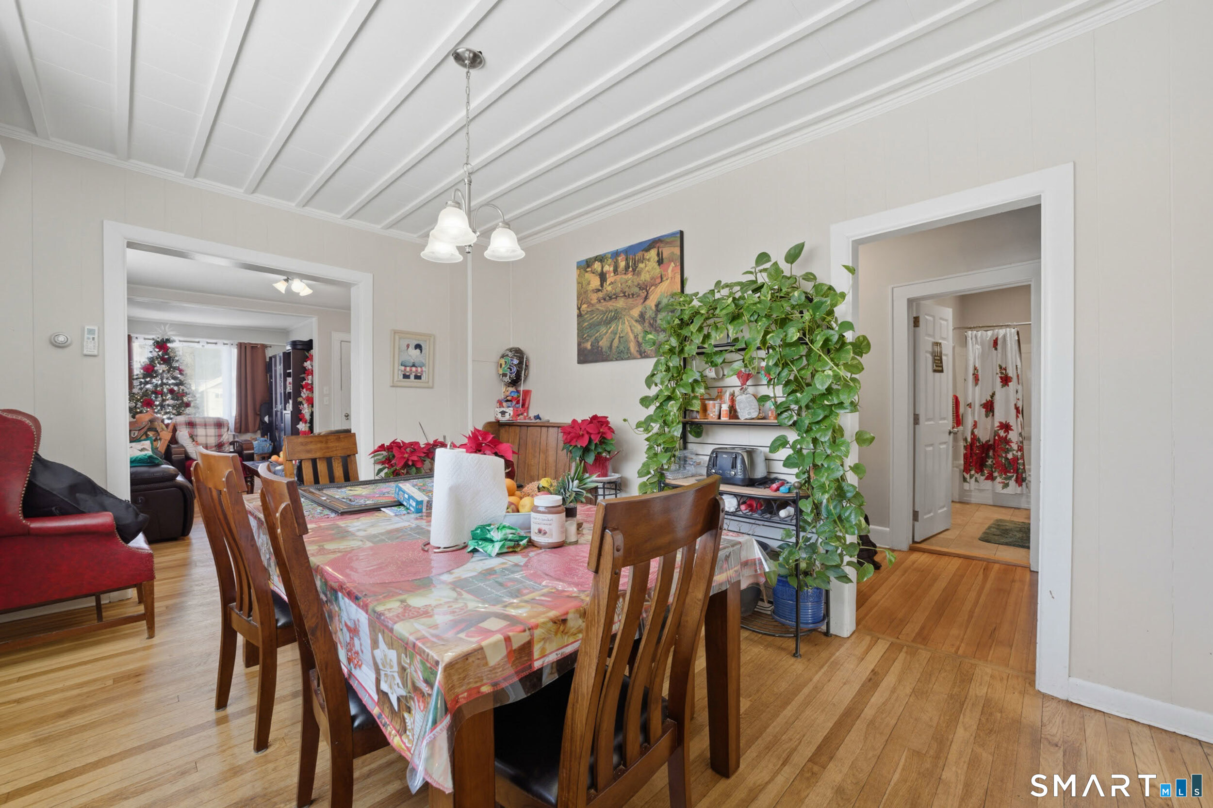 Homes for sale in Stamford, CT | 15 Rose St, Stamford, CT 06906 | MLS# 24145329