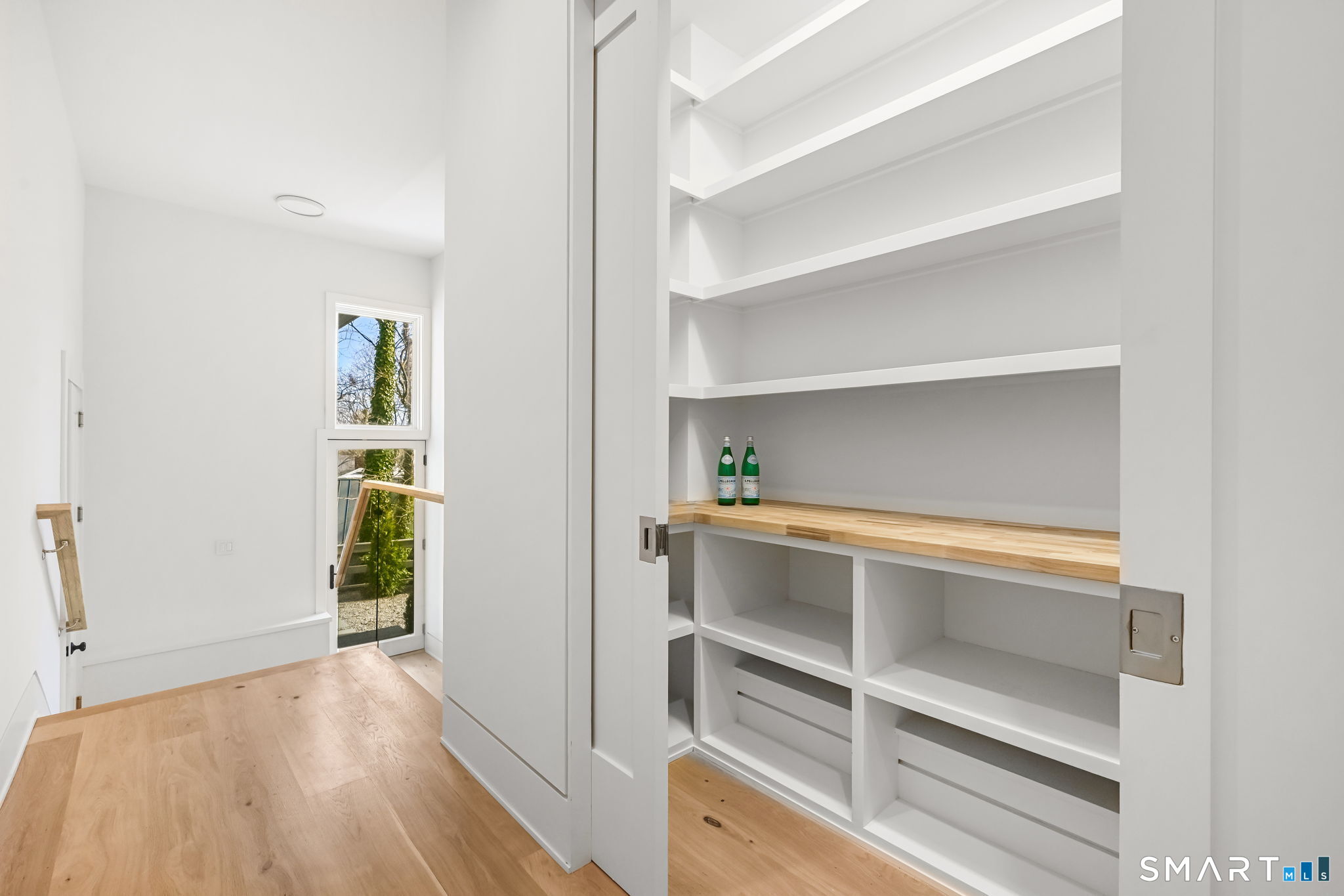 Greenwich, Connecticut, 06830, United States, 6 Bedrooms Bedrooms, ,8.5 BathroomsBathrooms,Residential,For Sale,1959998