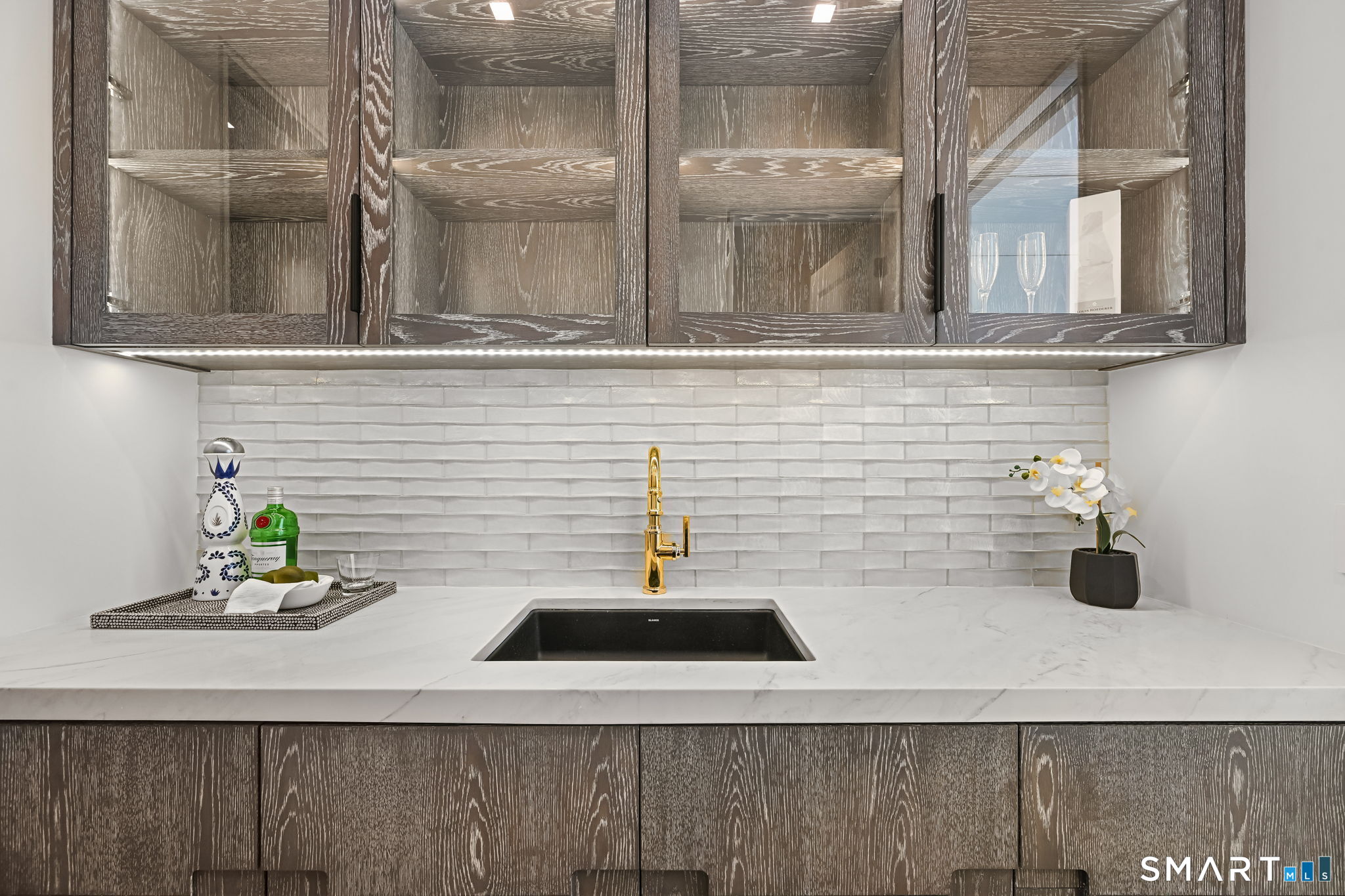 Greenwich, Connecticut, 06830, United States, 6 Bedrooms Bedrooms, ,8.5 BathroomsBathrooms,Residential,For Sale,1959998