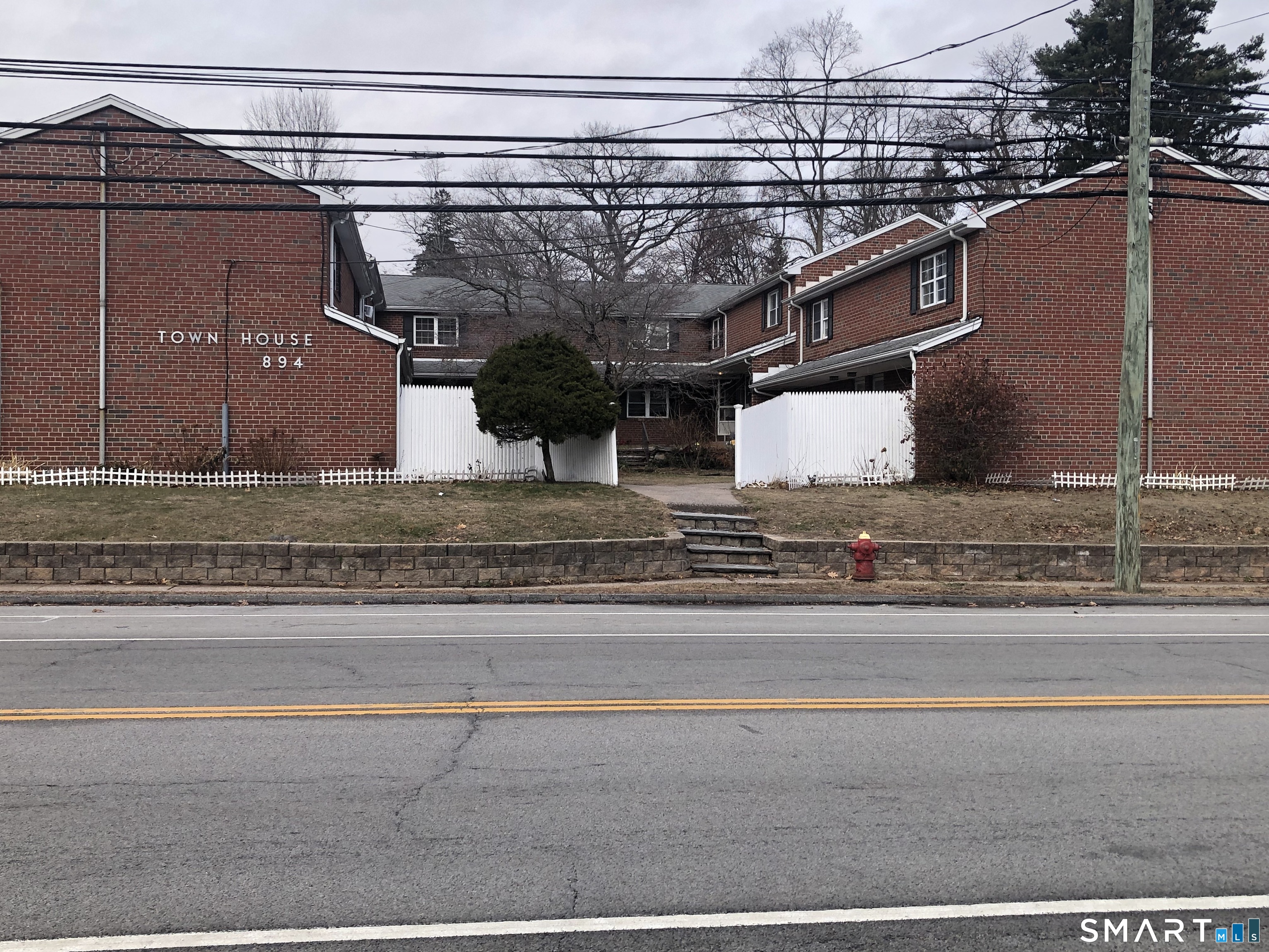 Homes for sale in East Hartford, CT | 894 Burnside Ave #APT 11, East Hartford, CT 06108 | MLS# 24145523