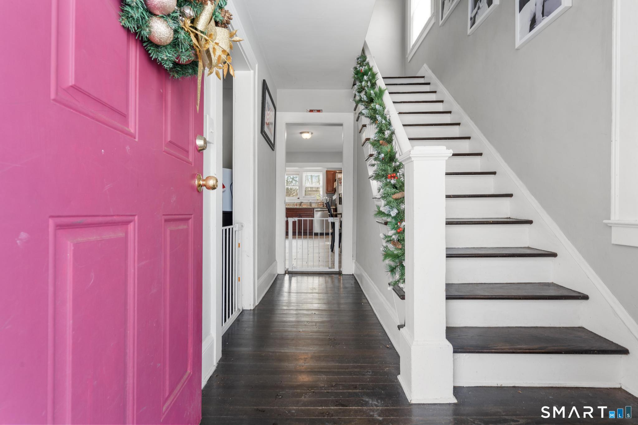 Homes for sale in Norwich, CT | 14 Dalewood Dr, Norwich, CT 06360 | MLS# 24145533