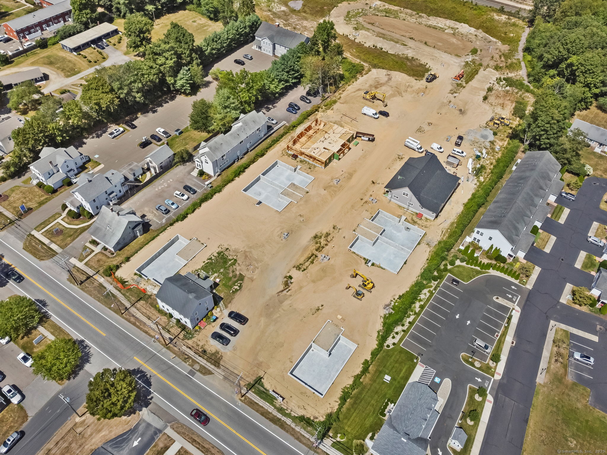 Photo 14 of 151 - 153 East Main Street, Clinton, CT