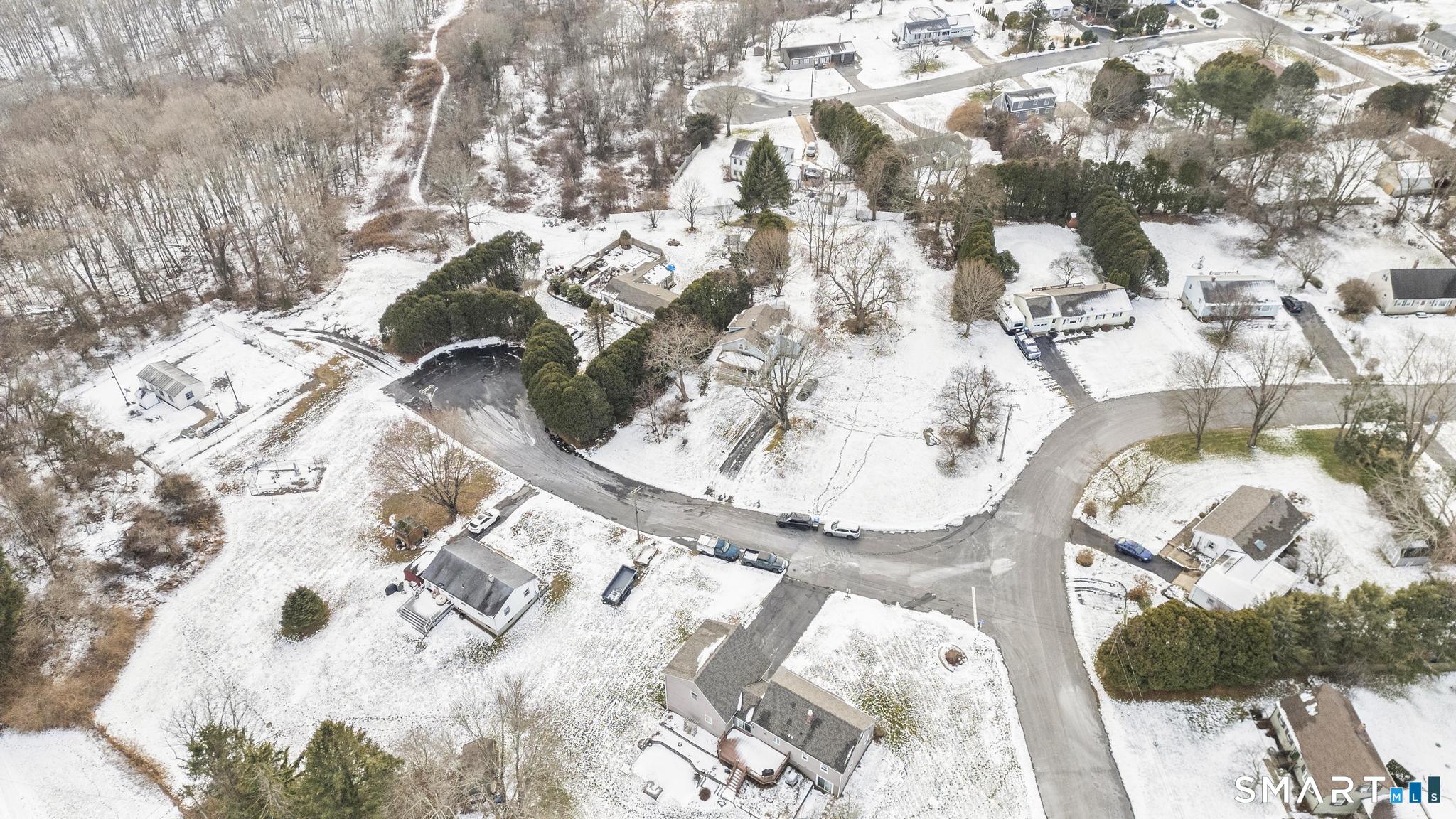 Homes for sale in Norwich, CT | 14 Dalewood Dr, Norwich, CT 06360 | MLS# 24145533